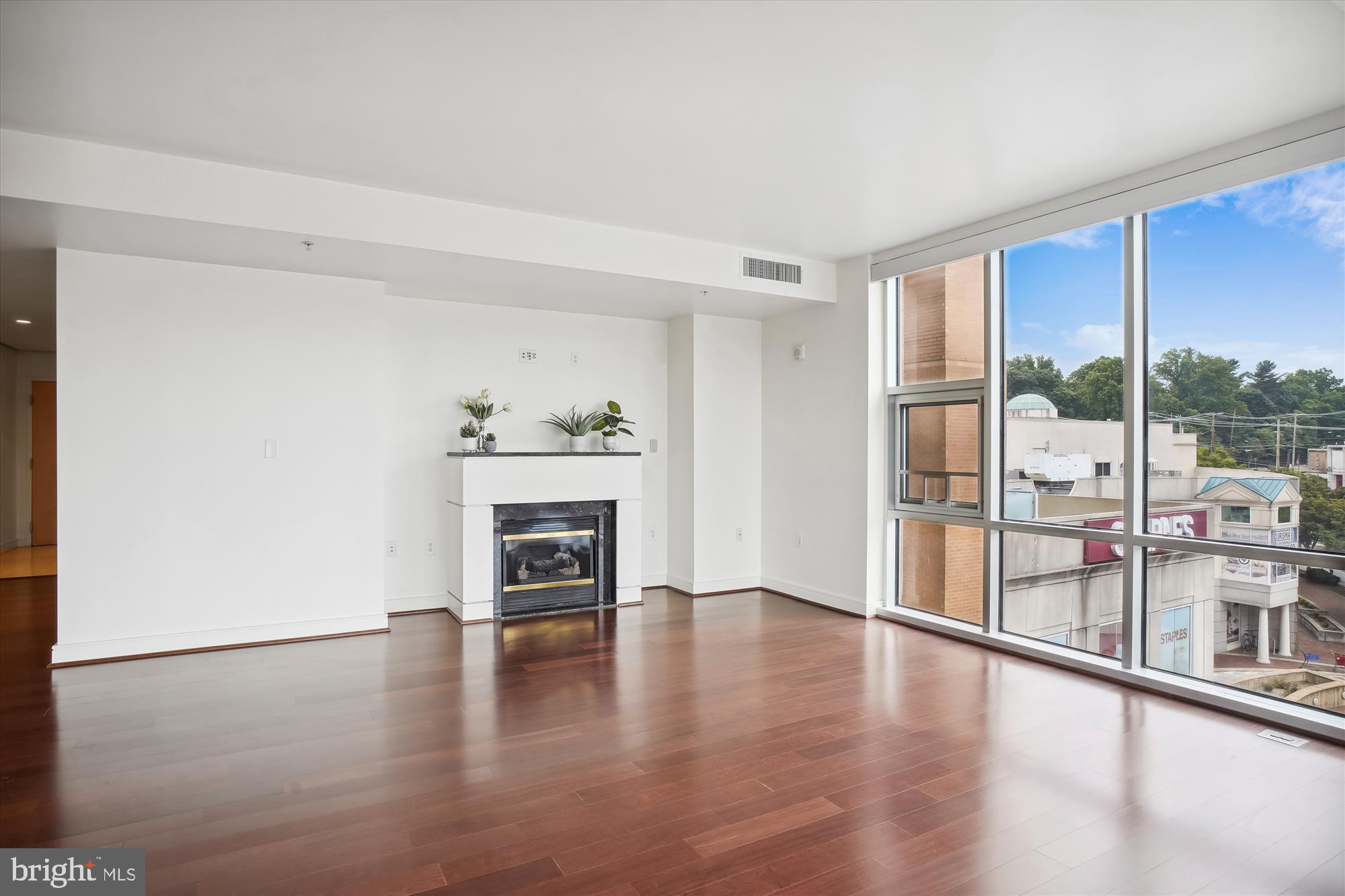 ADAGIO - Residential