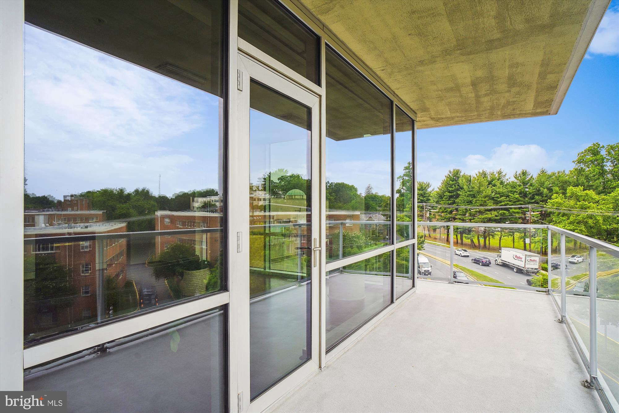 ADAGIO - Residential