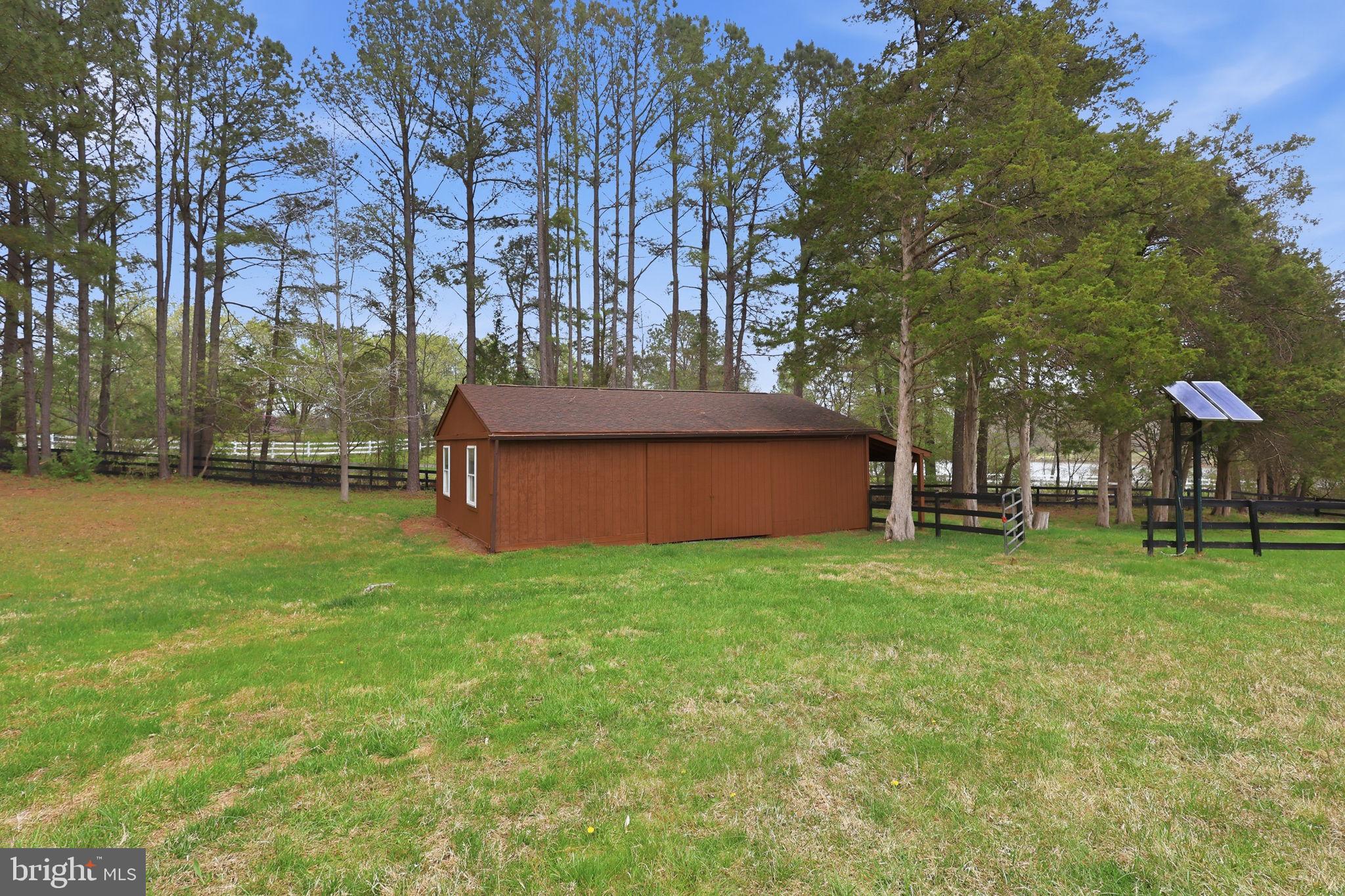 SEVEN LAKES - Residential