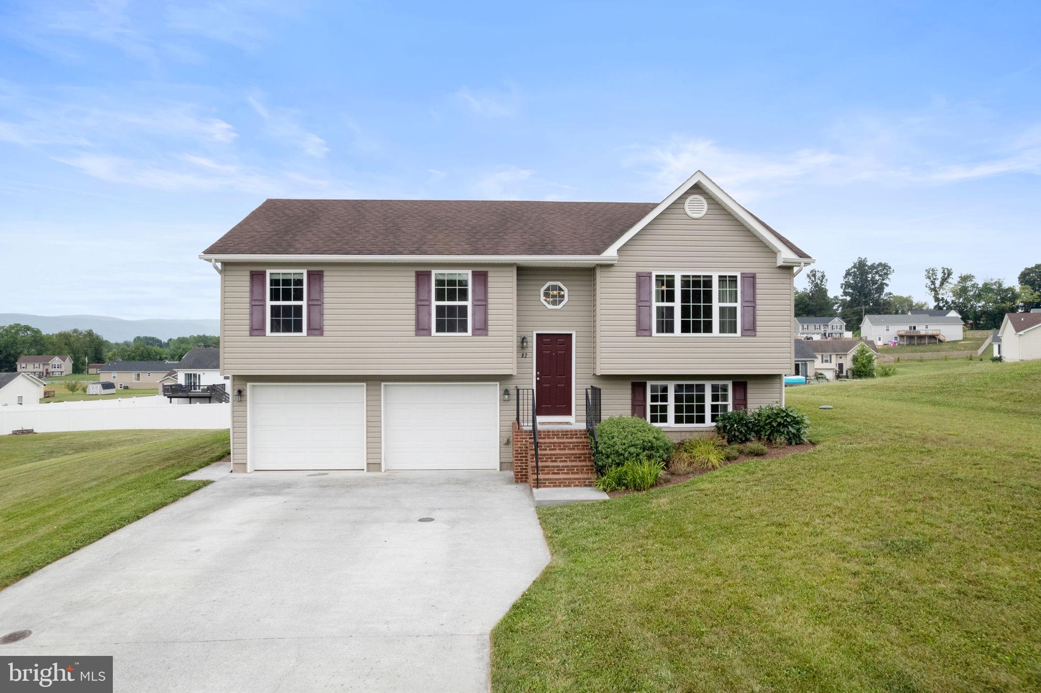 MADISON ESTATES - Residential