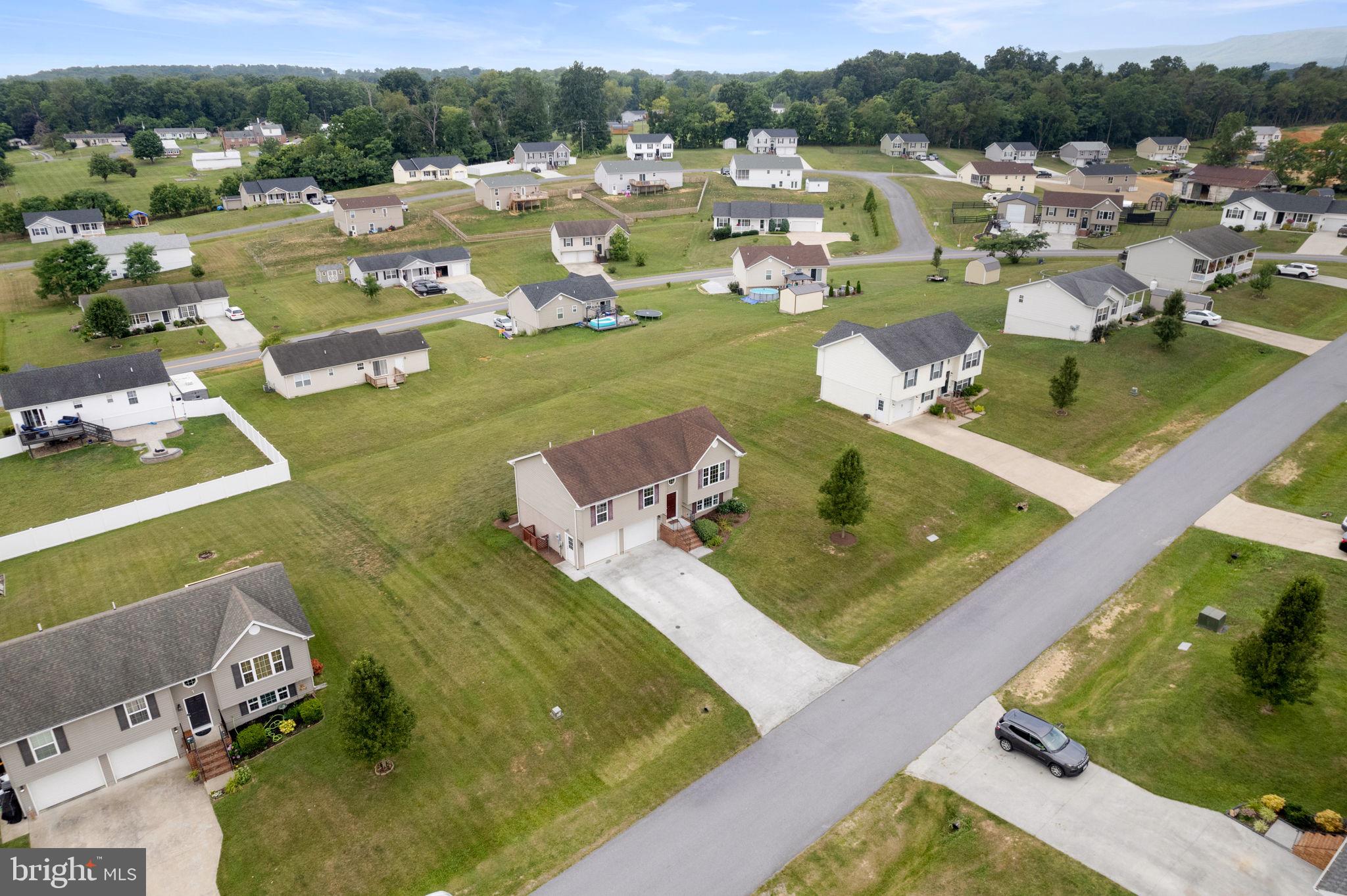 MADISON ESTATES - Residential