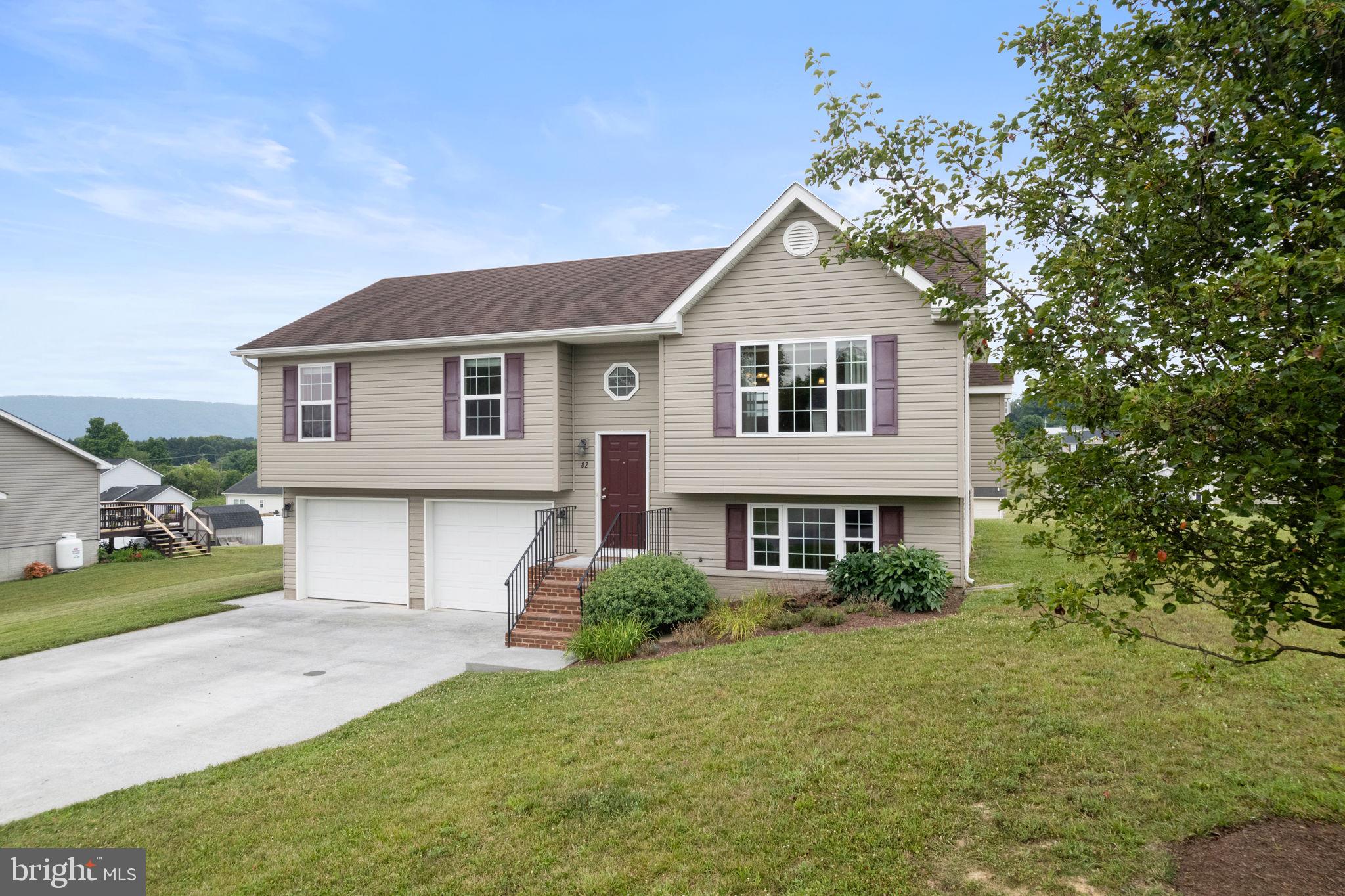 MADISON ESTATES - Residential