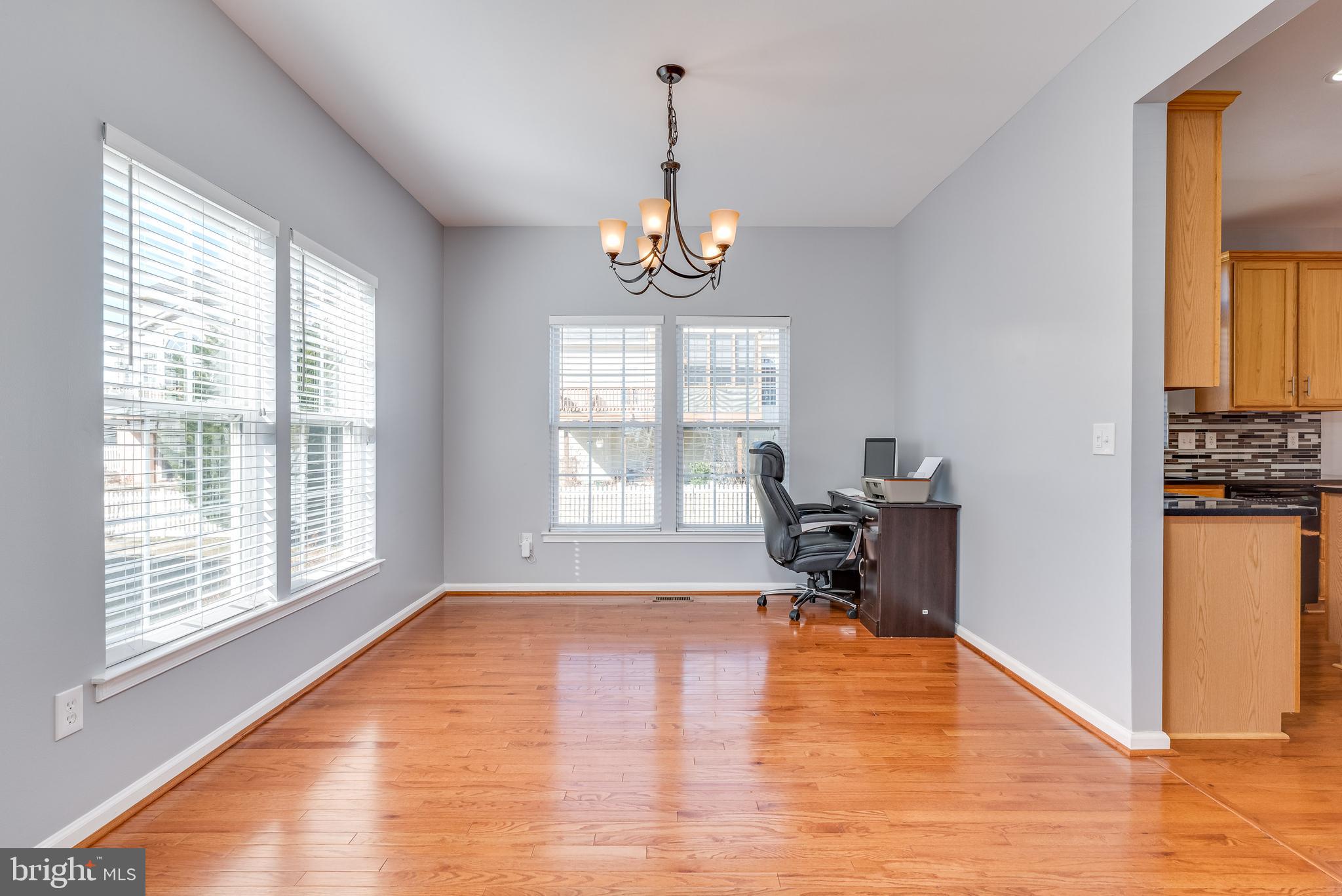 LAKELAND PLACE - Residential