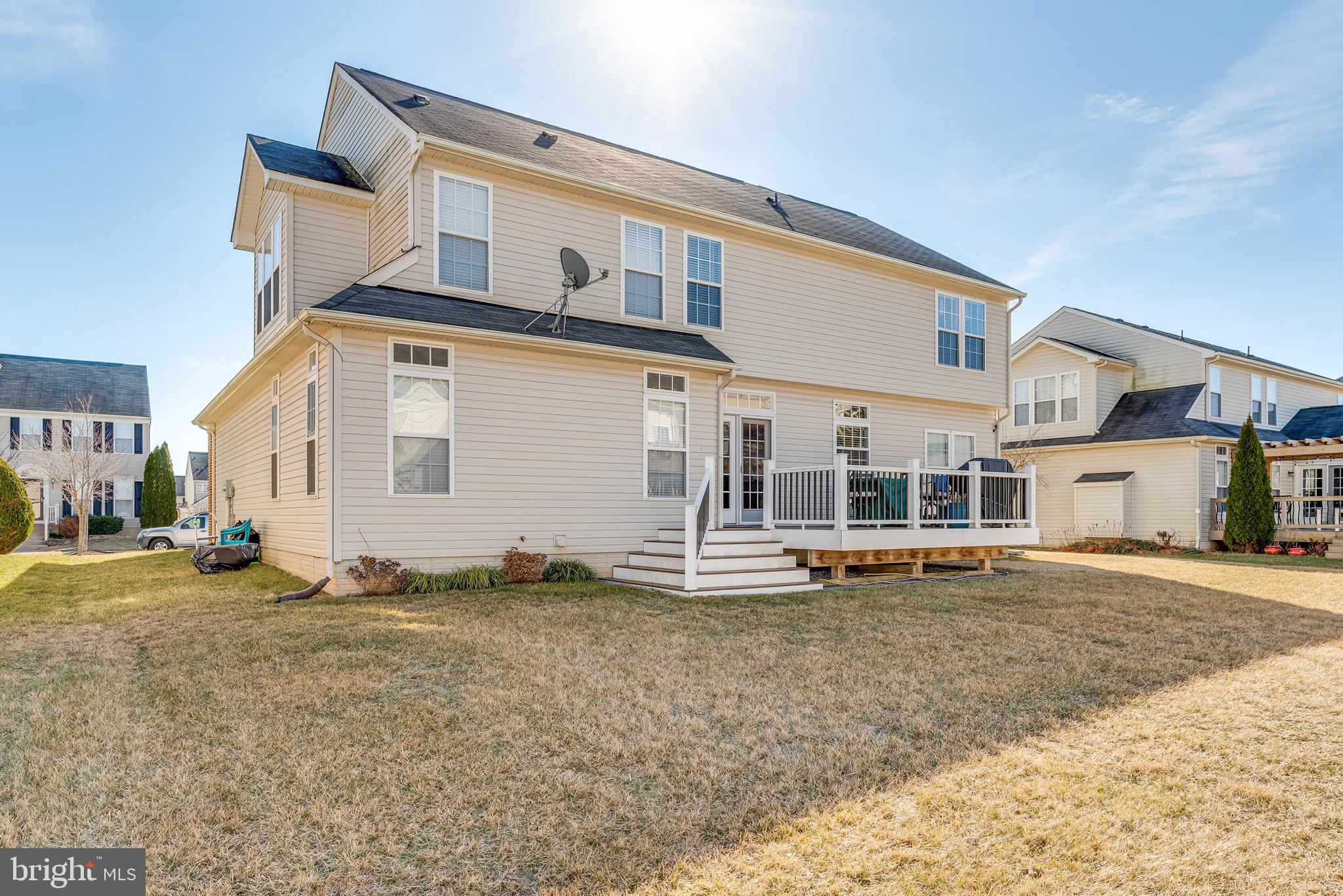 LAKELAND PLACE - Residential