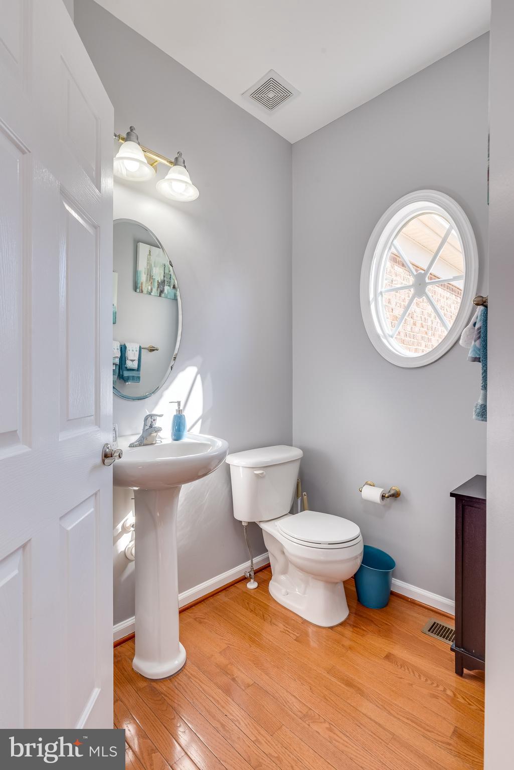 LAKELAND PLACE - Residential