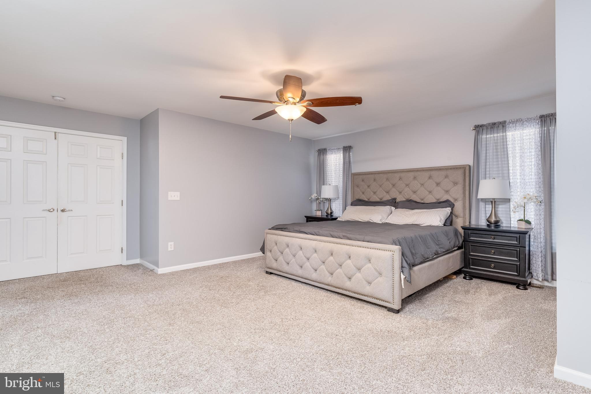 LAKELAND PLACE - Residential