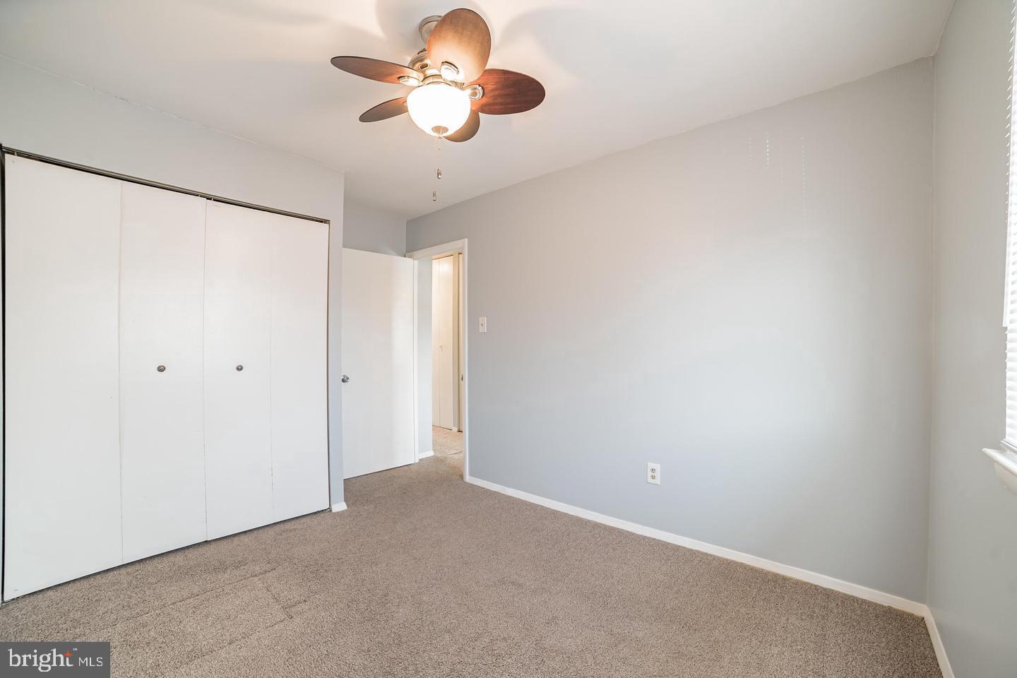 CROFTON MEADOWS - Residential Lease