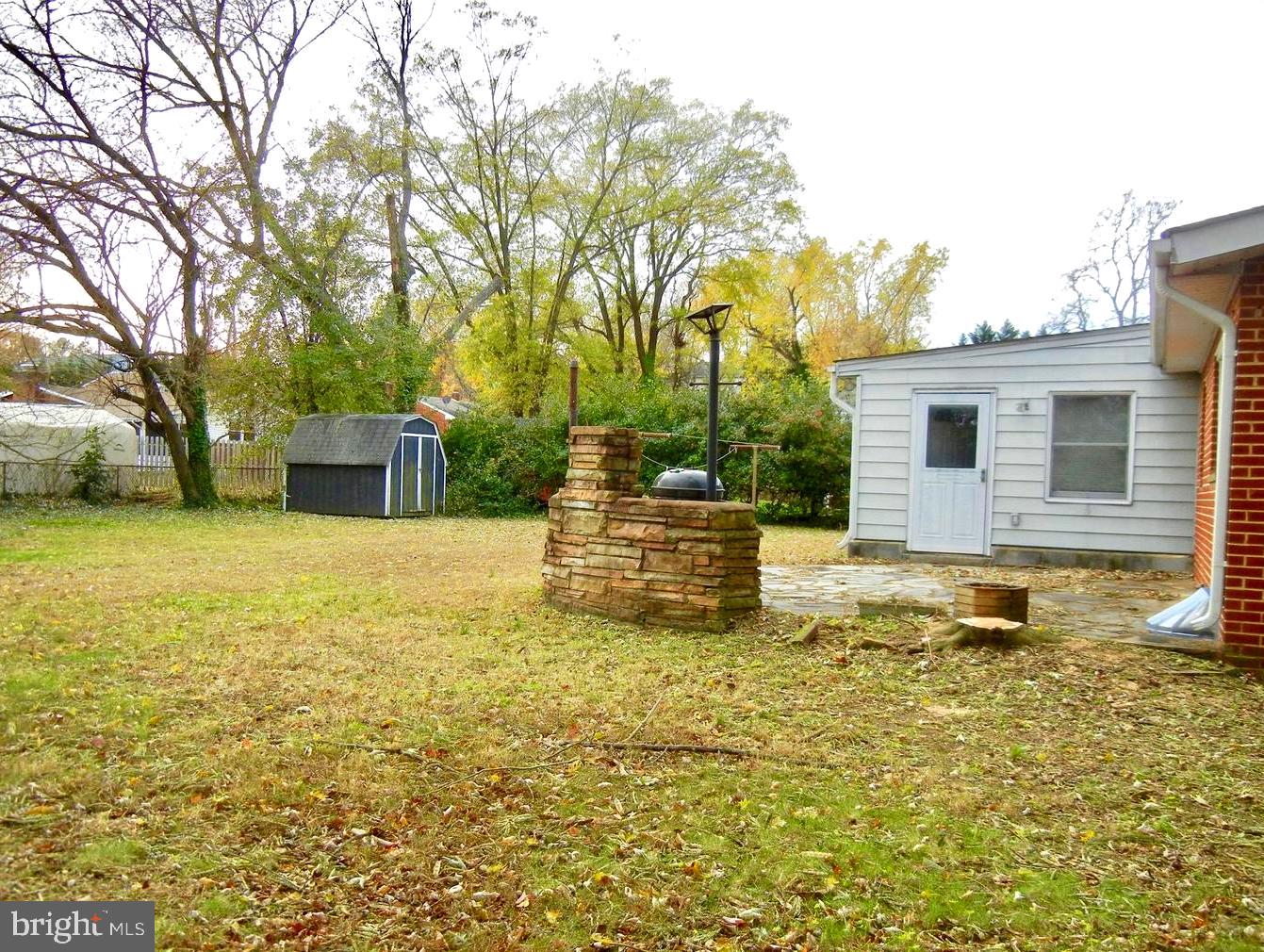 SUNNY VIEW - Residential Lease