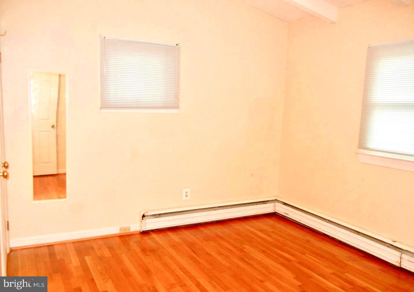 SUNNY VIEW - Residential Lease