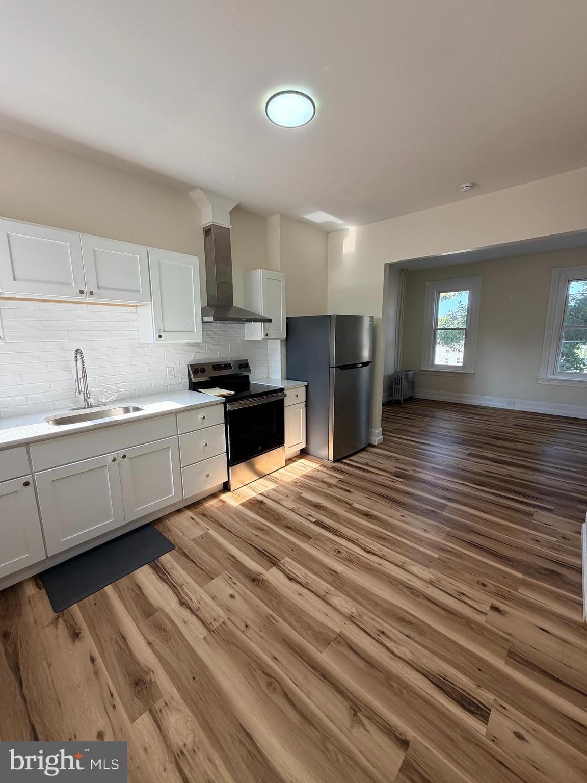 149 N FRONT STREET