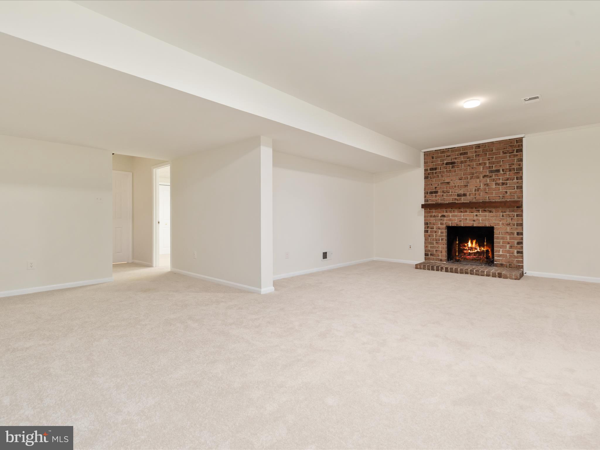 FOX MILL WOODS - Residential