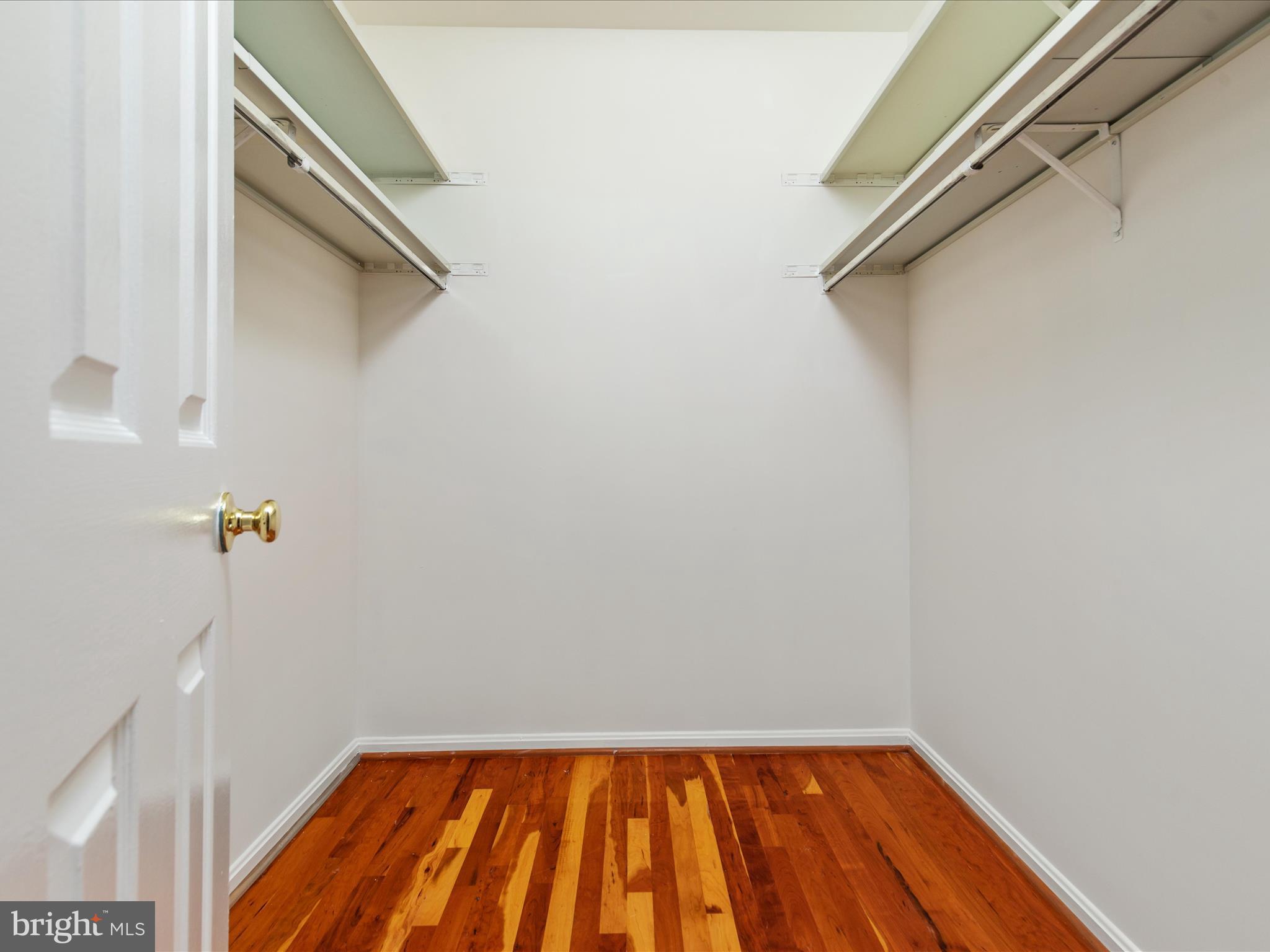 FOX MILL WOODS - Residential