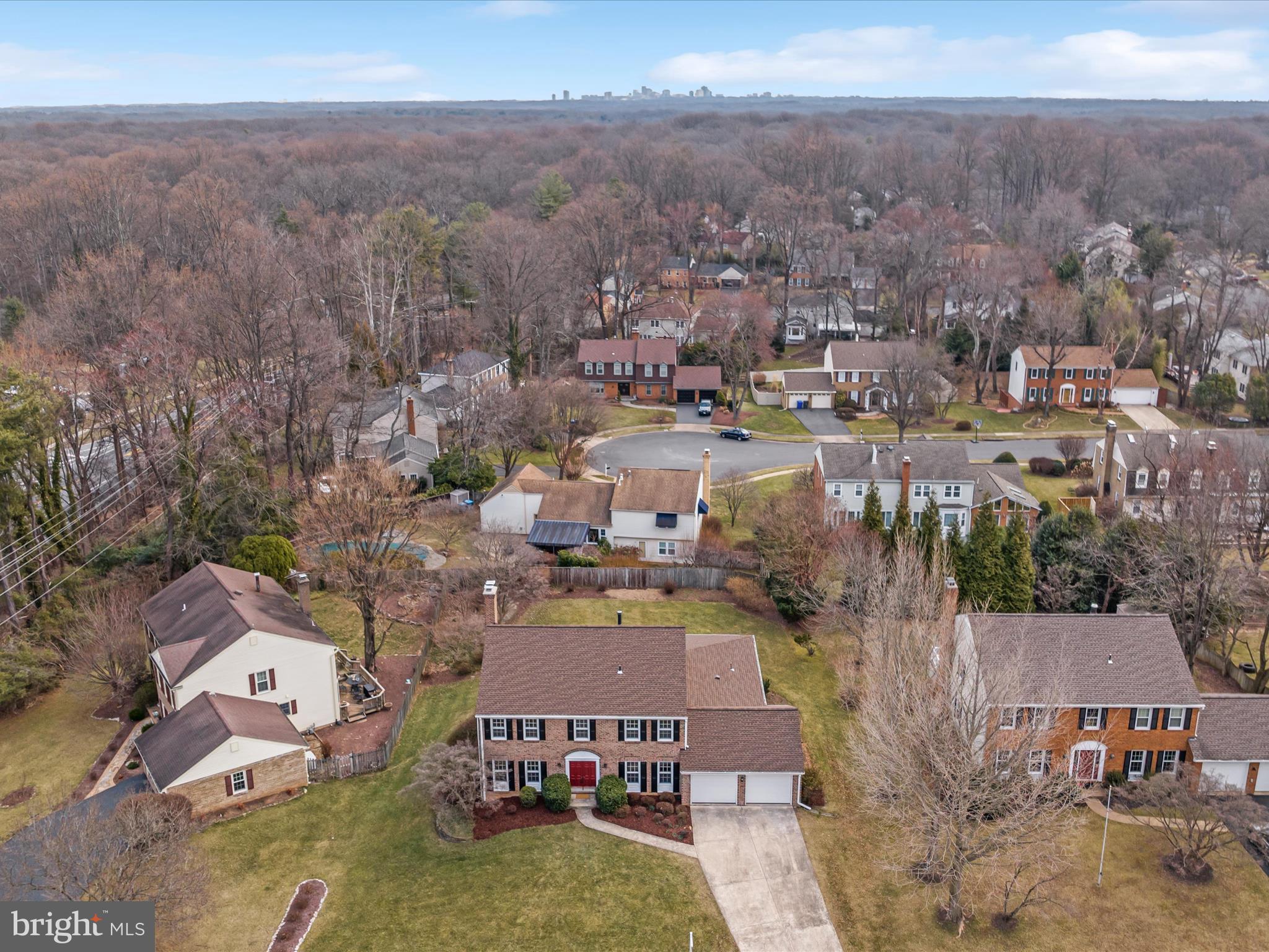 FOX MILL WOODS - Residential