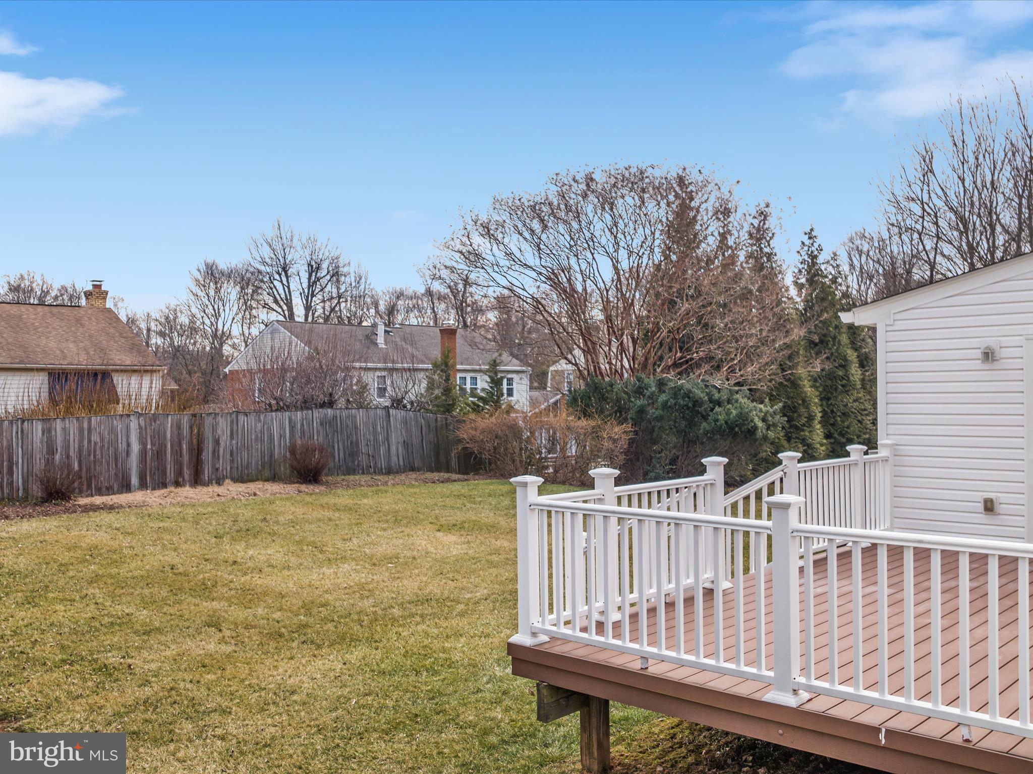 FOX MILL WOODS - Residential