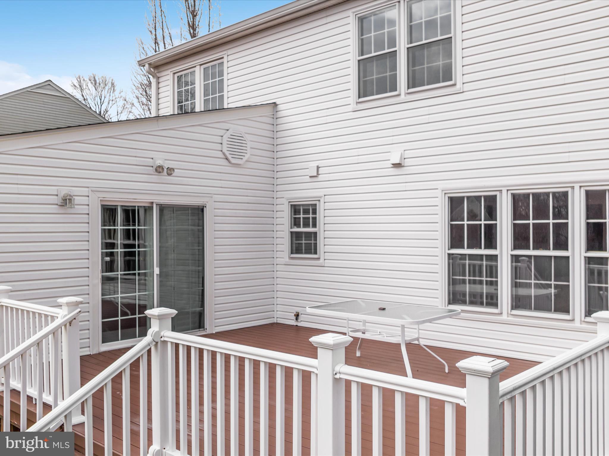 FOX MILL WOODS - Residential