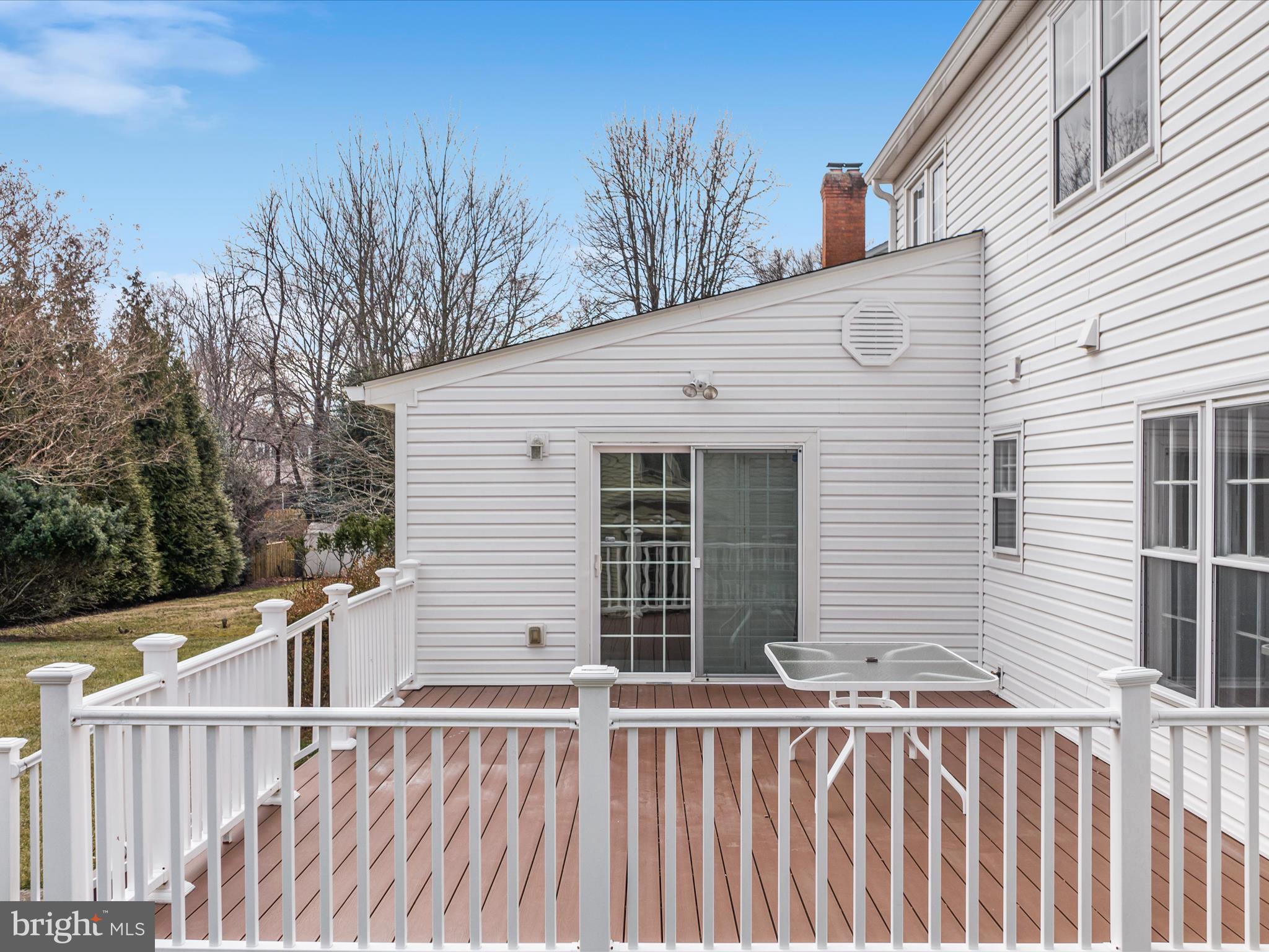 FOX MILL WOODS - Residential