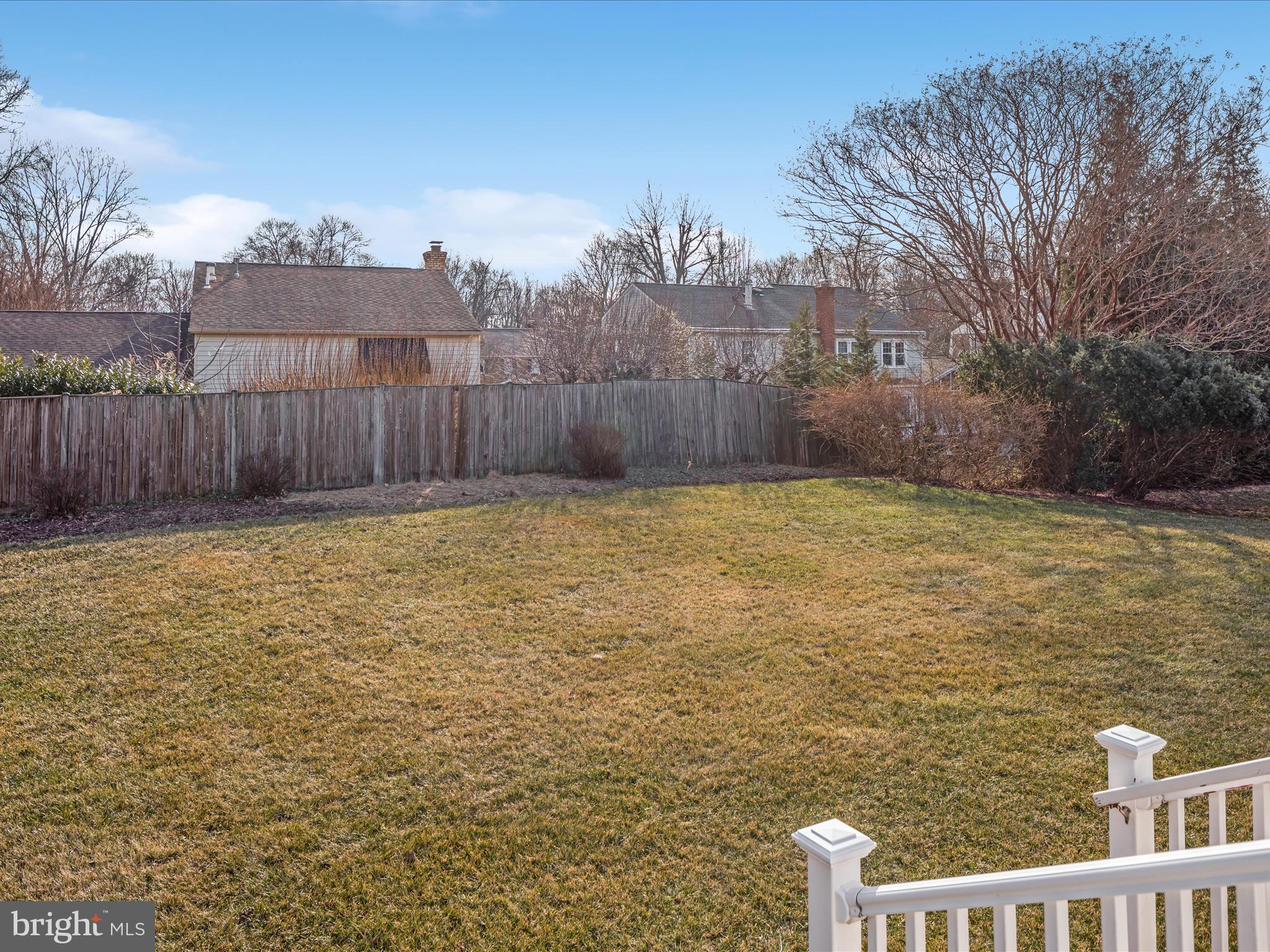 FOX MILL WOODS - Residential