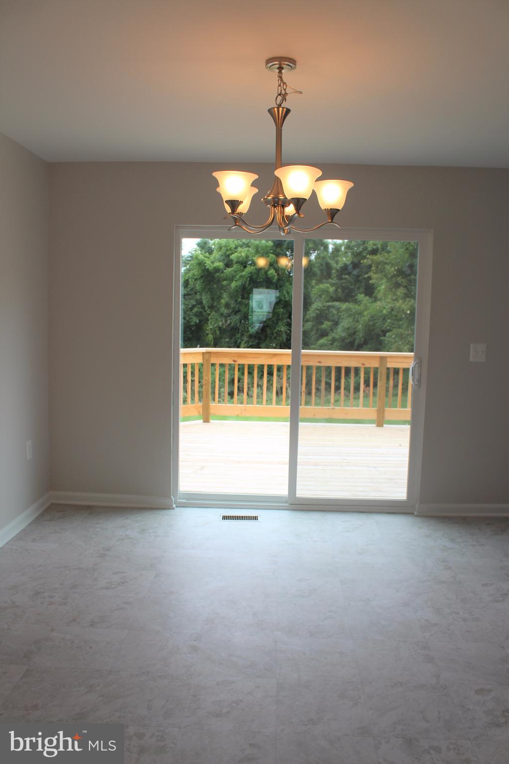 PINEDALE WOODS - Residential