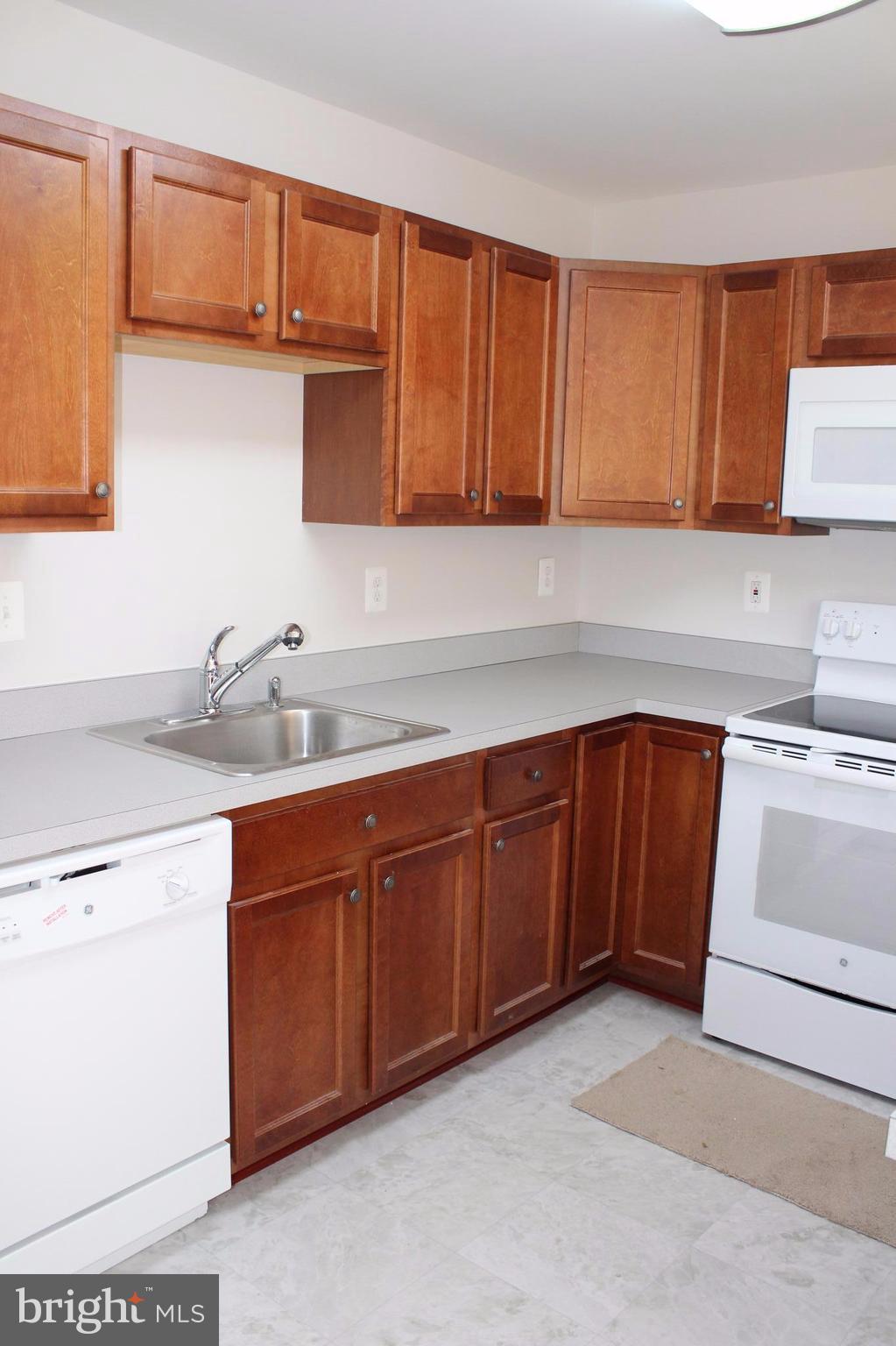 PINEDALE WOODS - Residential