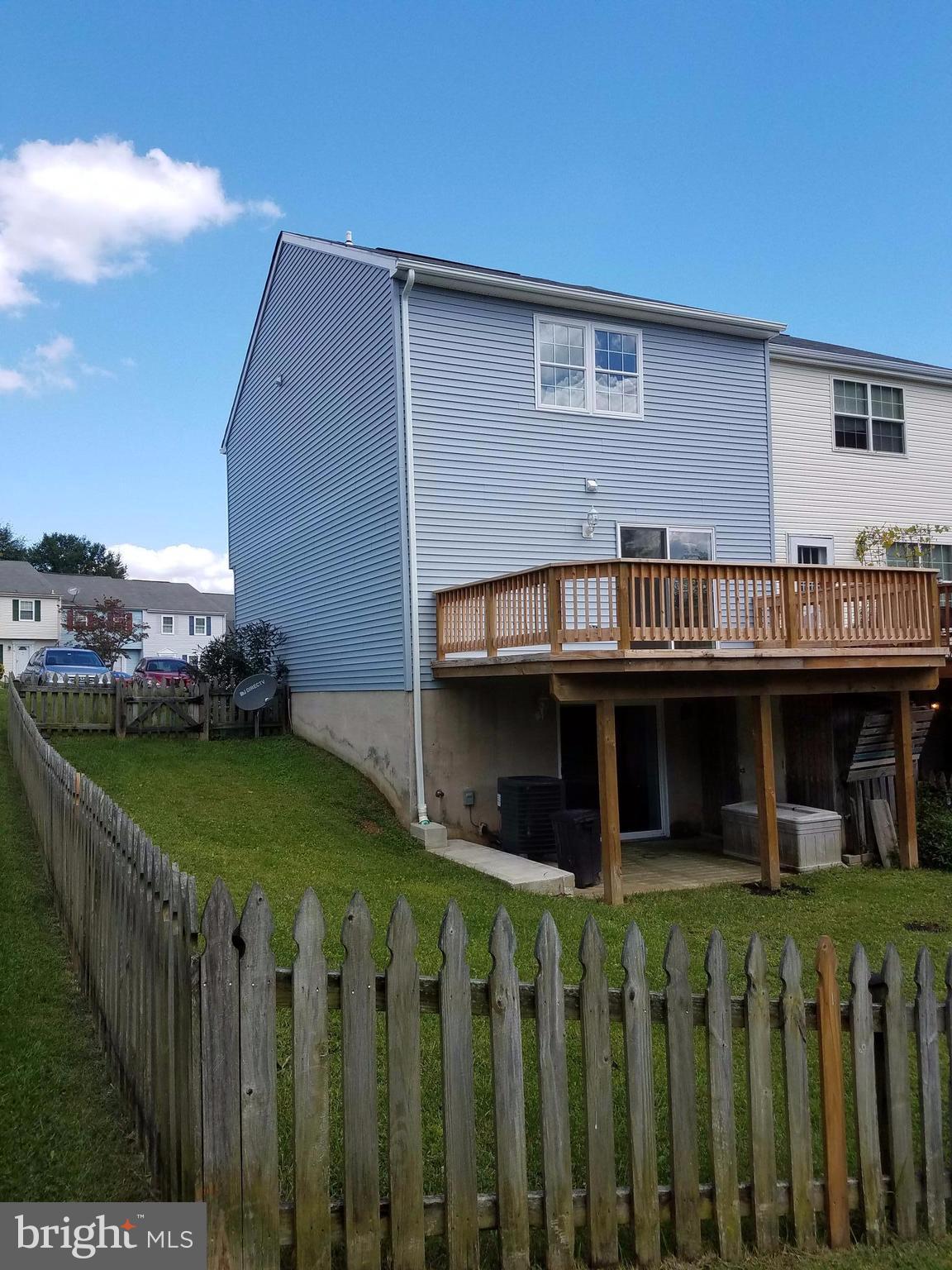 PINEDALE WOODS - Residential