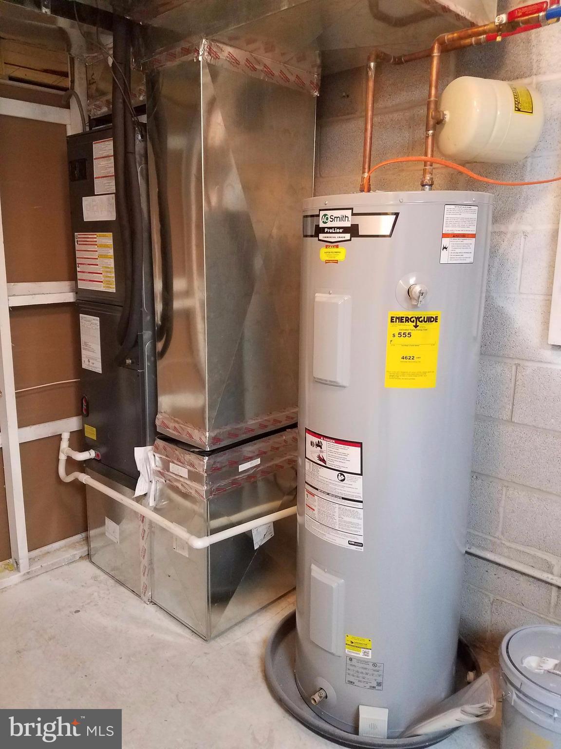 PINEDALE WOODS - Residential