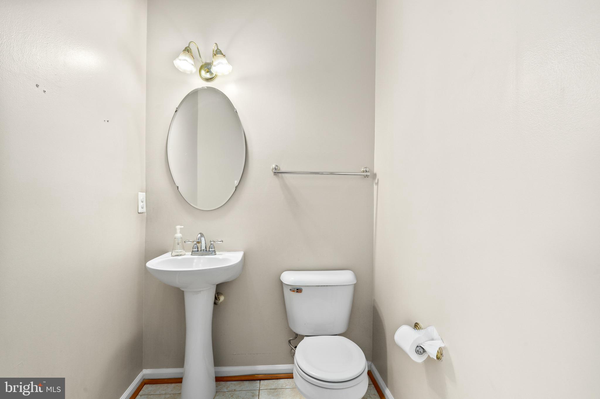 ASHBURN FARM - Residential