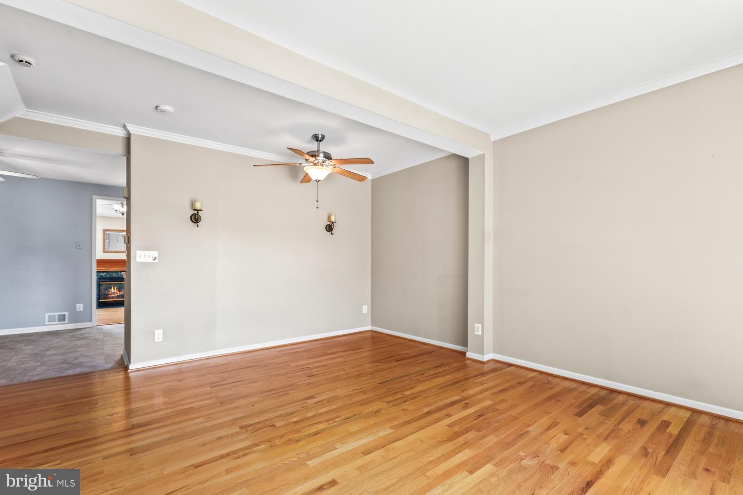 ASHBURN FARM - Residential