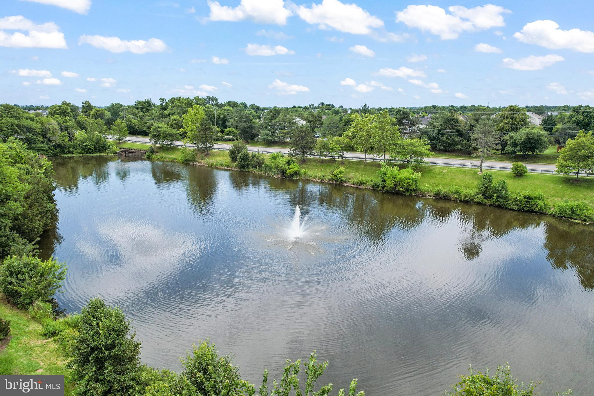 ASHBURN FARM - Residential