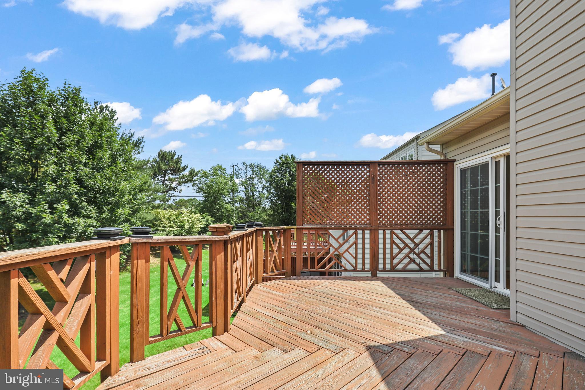 ASHBURN FARM - Residential