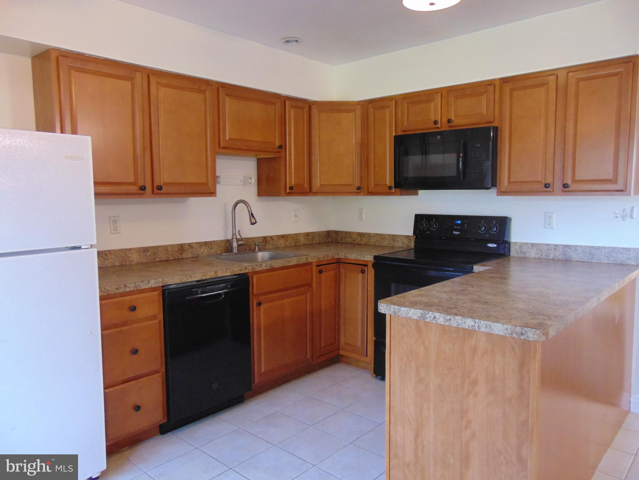 PINEBROOK - Residential