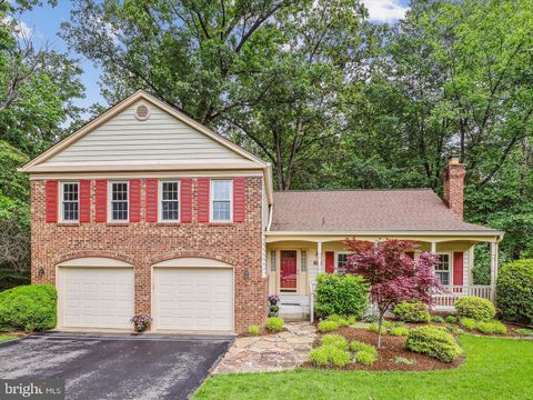 2032 FRANKLIN CLUSTER COURT FALLS CHURCH VA 22043