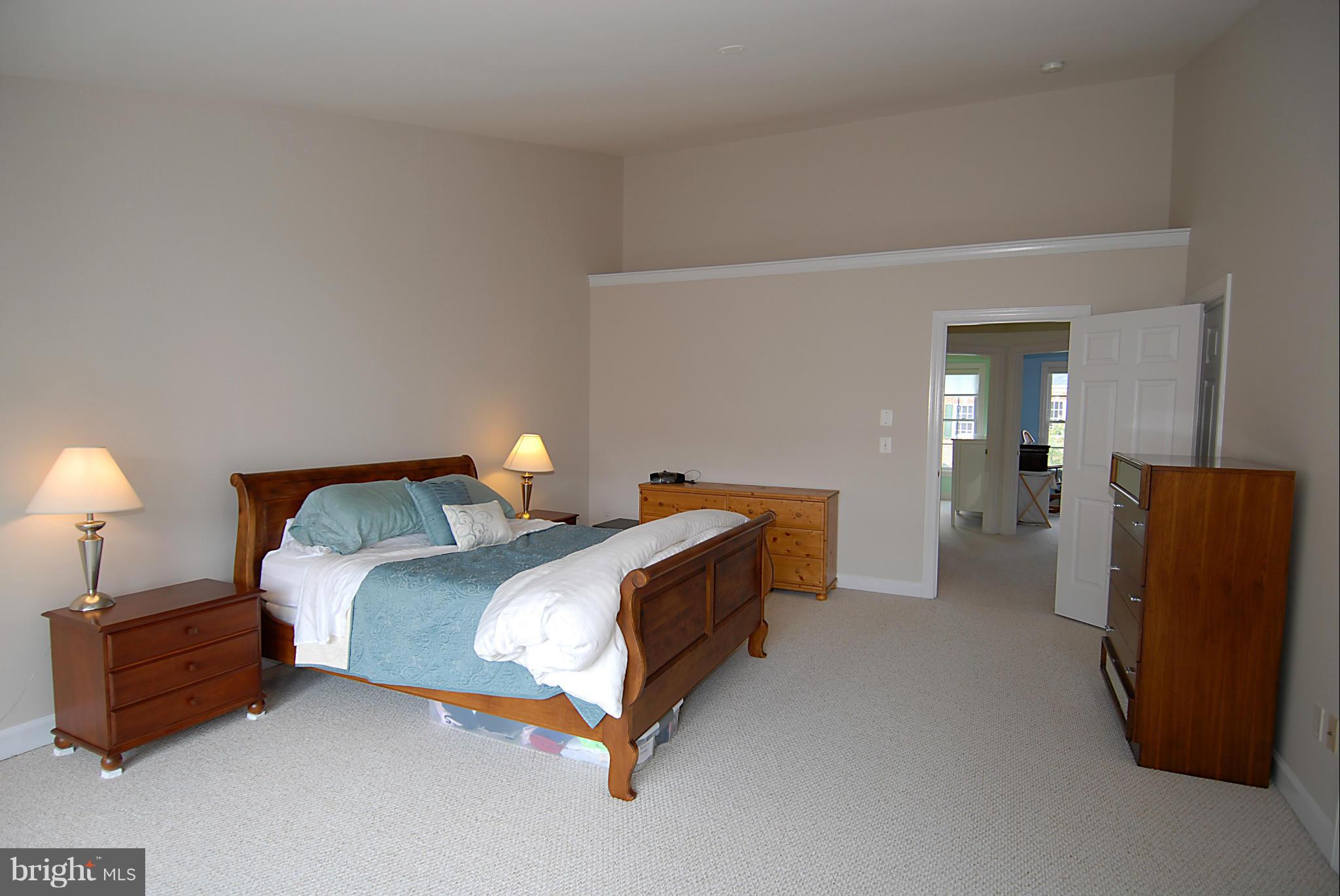 LORTON STATION SOUTH - Residential