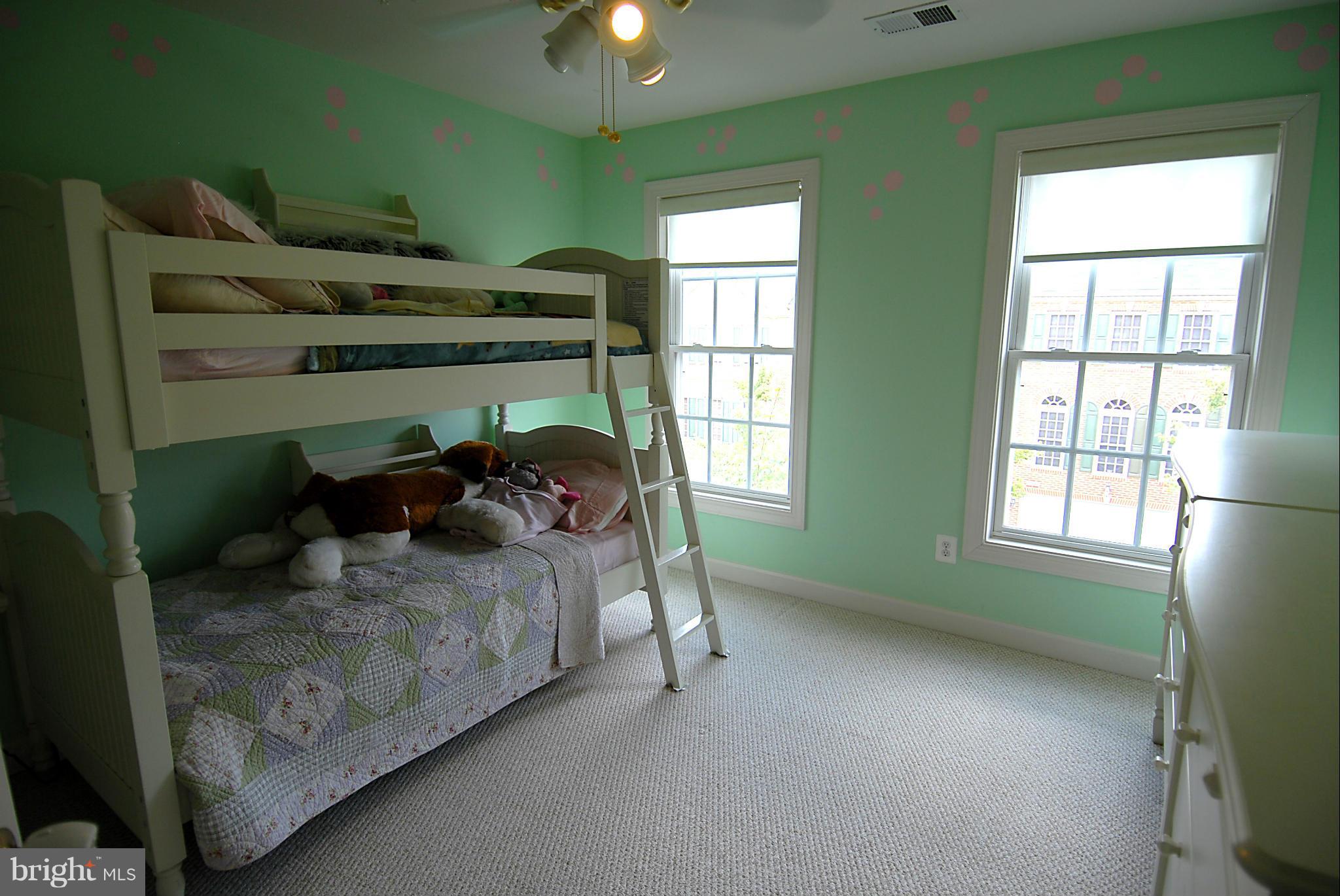 LORTON STATION SOUTH - Residential