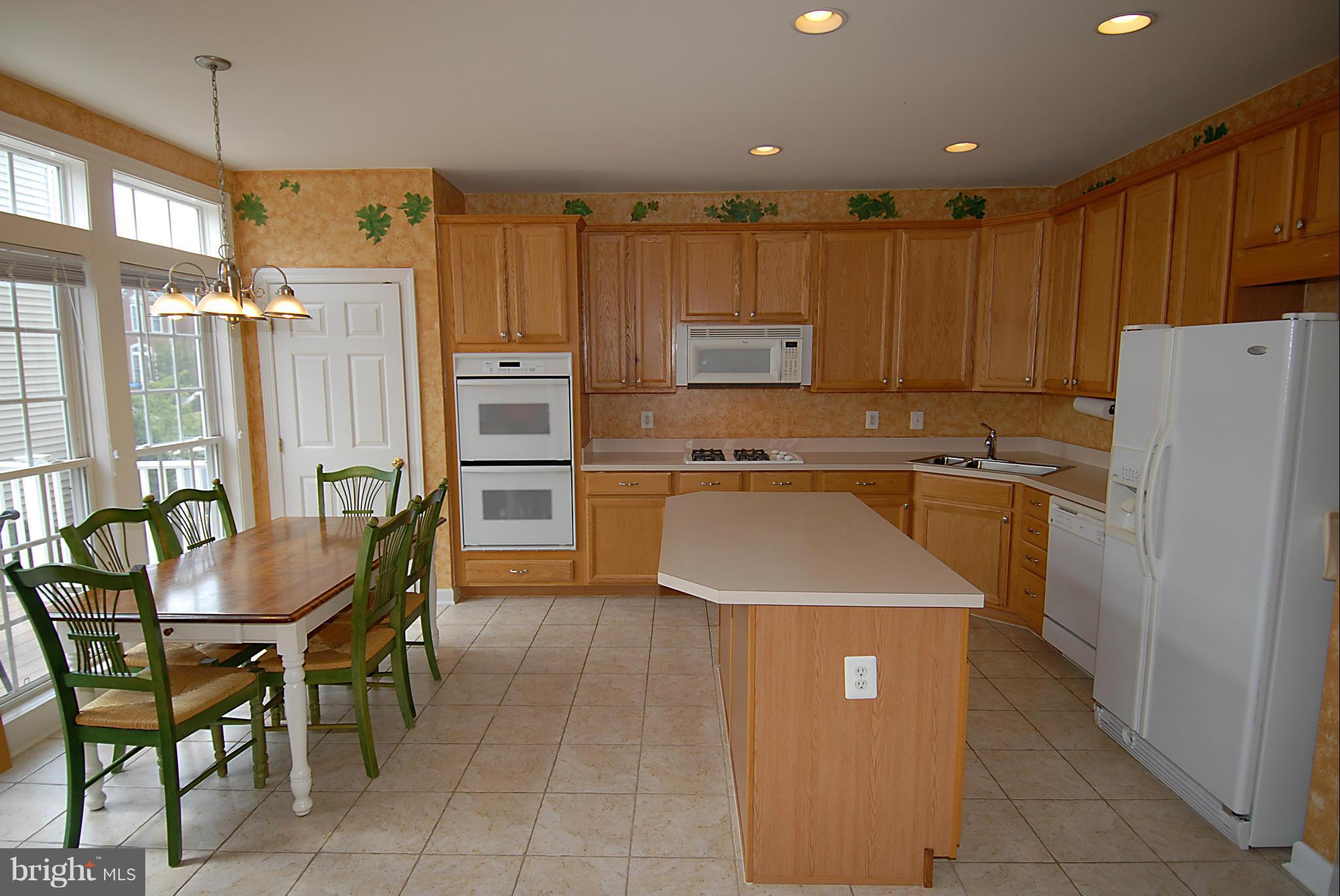 LORTON STATION SOUTH - Residential