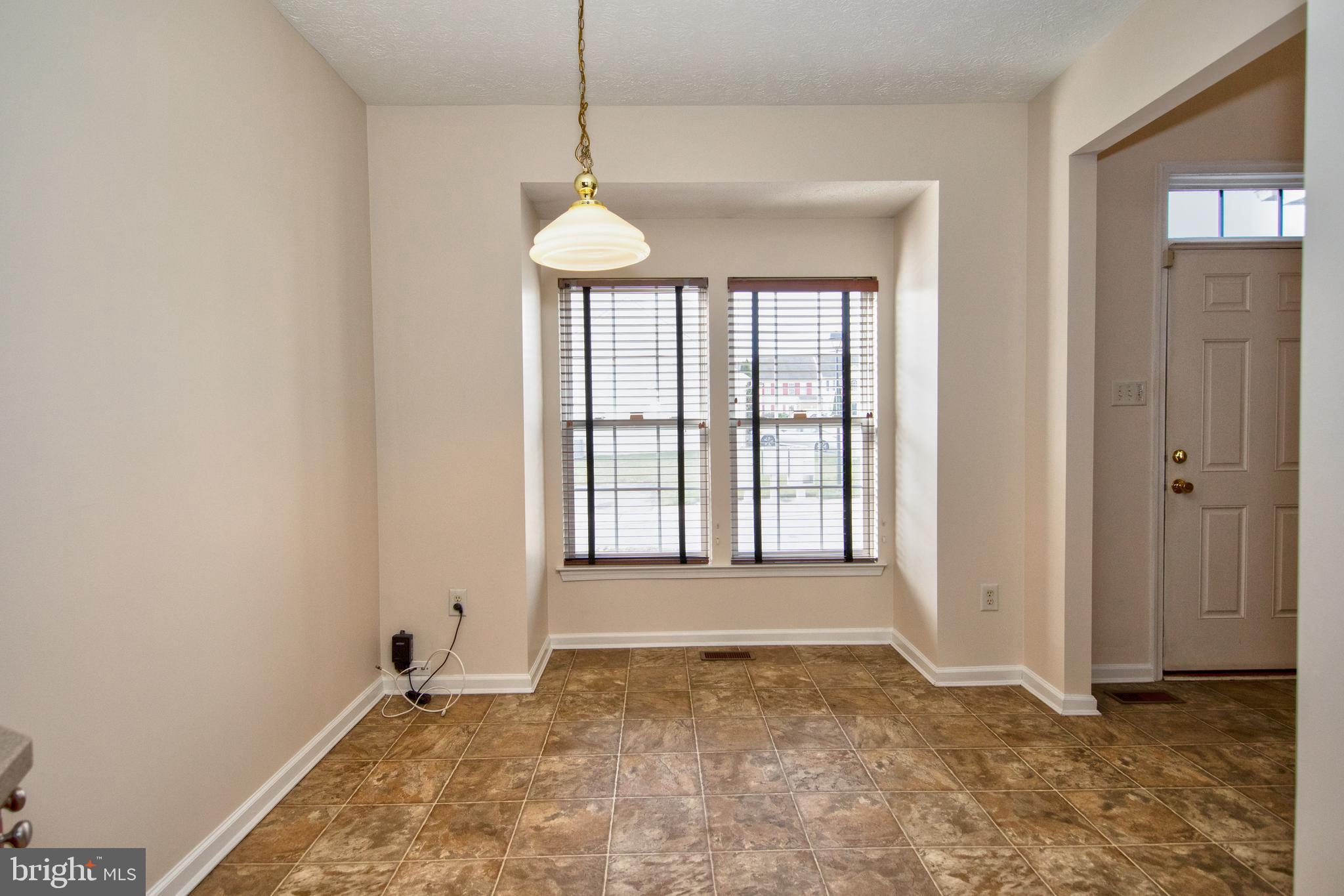 THE VILLAS AT HOLLYWOODS - Residential Lease