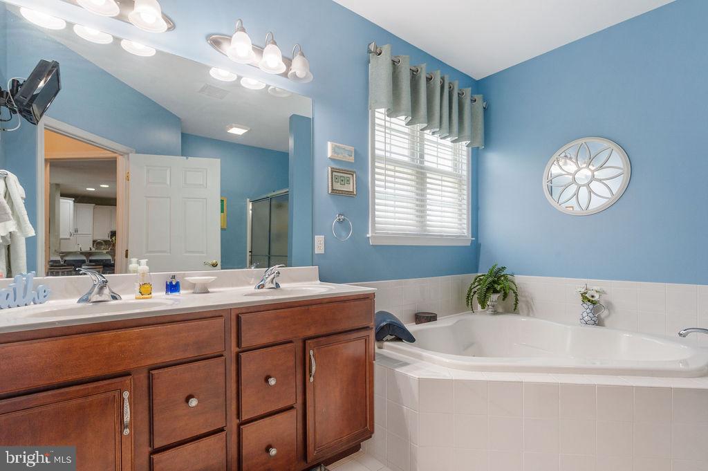 TRADITIONS OF AMERICA AT SILVER SPRING - Residential