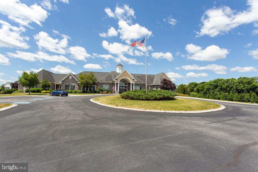 TRADITIONS OF AMERICA AT SILVER SPRING - Residential