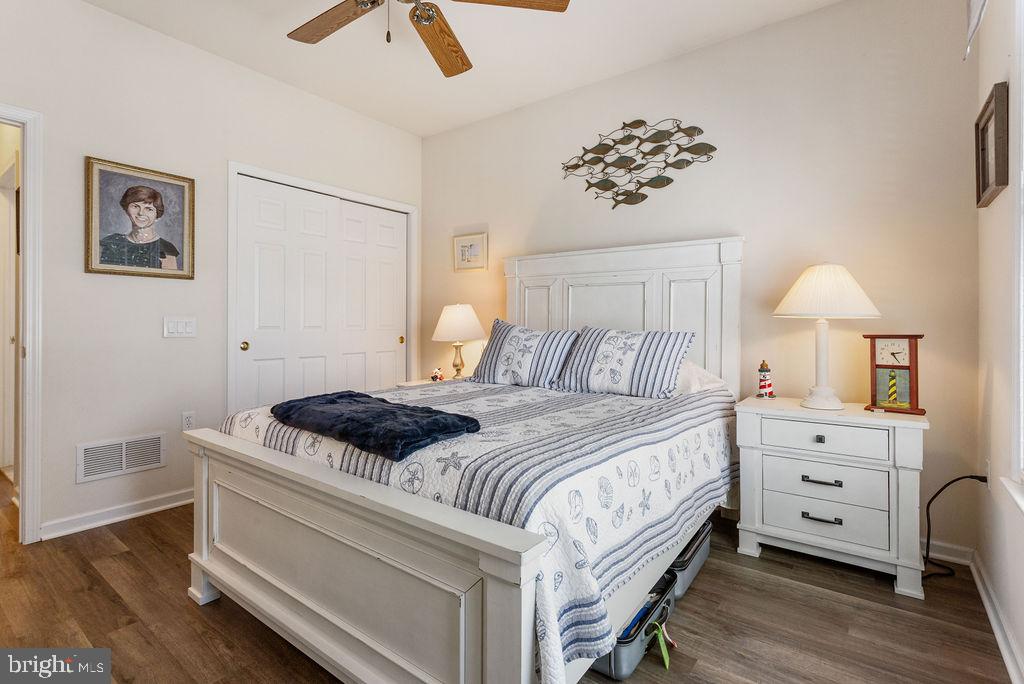 TRADITIONS OF AMERICA AT SILVER SPRING - Residential