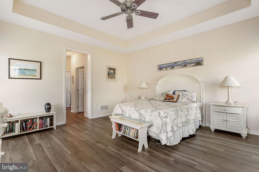 TRADITIONS OF AMERICA AT SILVER SPRING - Residential