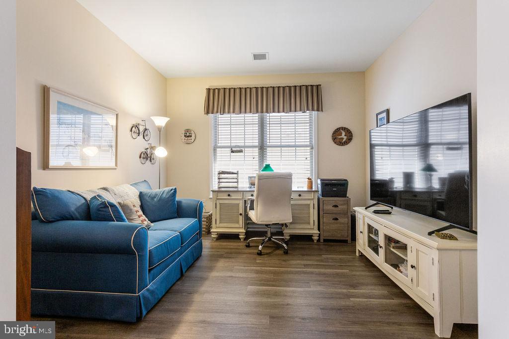 TRADITIONS OF AMERICA AT SILVER SPRING - Residential