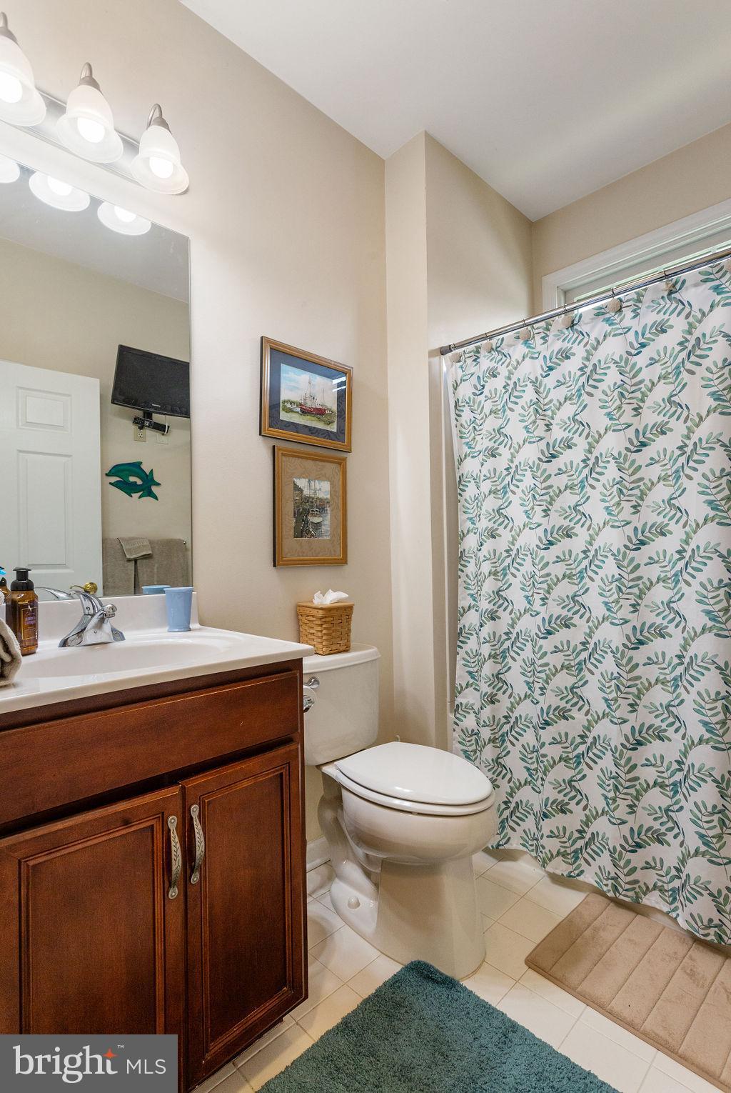 TRADITIONS OF AMERICA AT SILVER SPRING - Residential