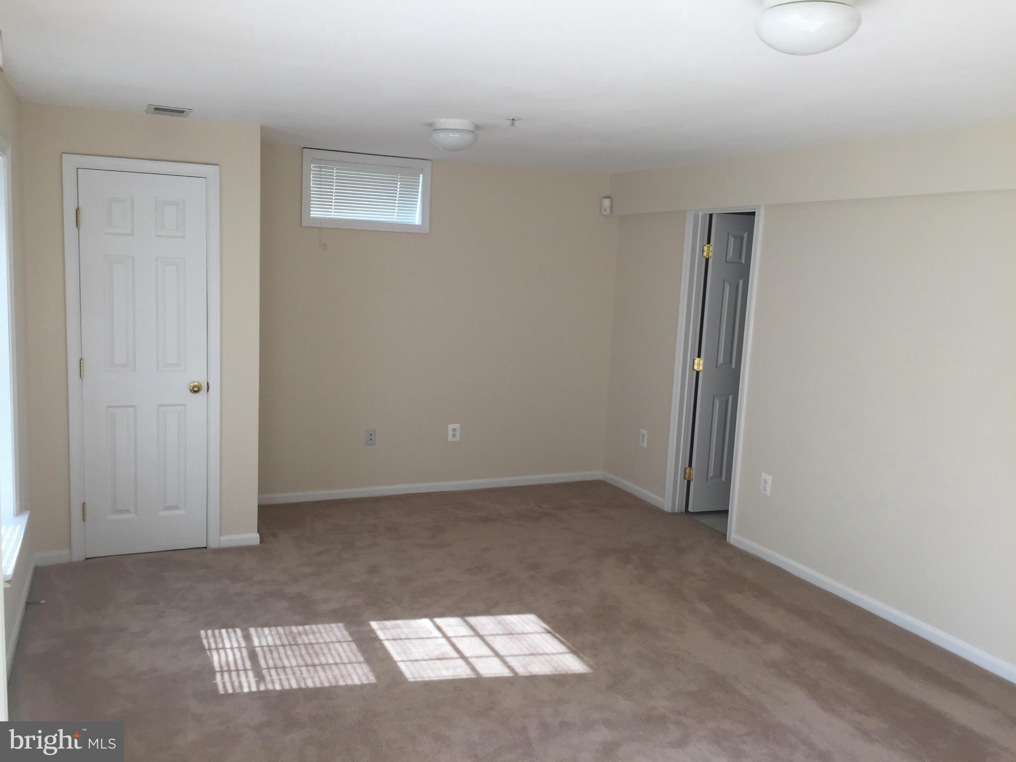 HAWTHORNE HILL - Residential