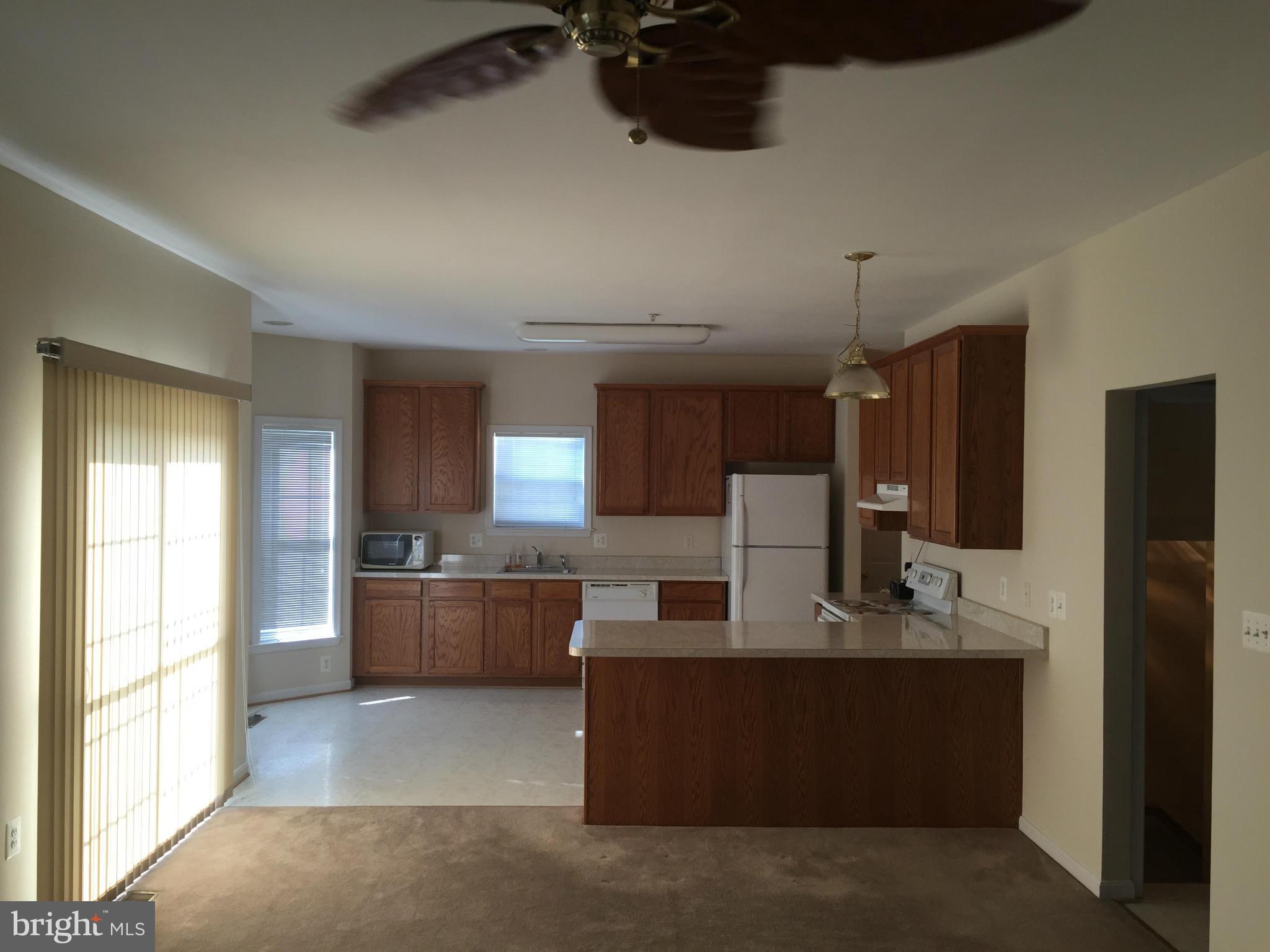 HAWTHORNE HILL - Residential