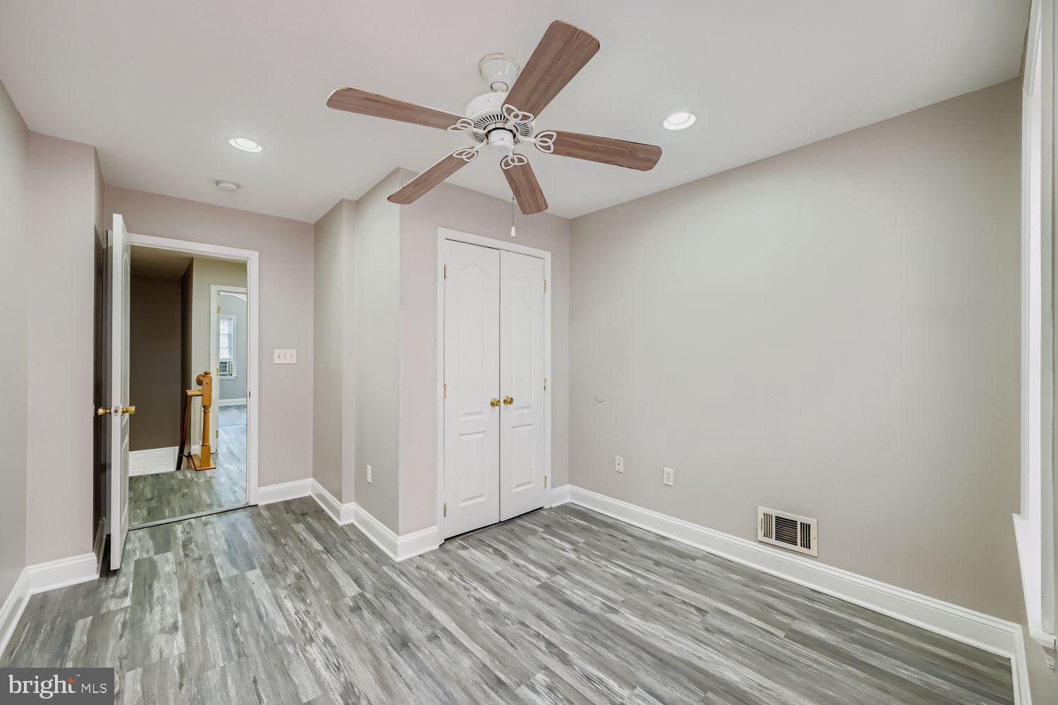 WASHINGTON VILLAGE - Residential Lease