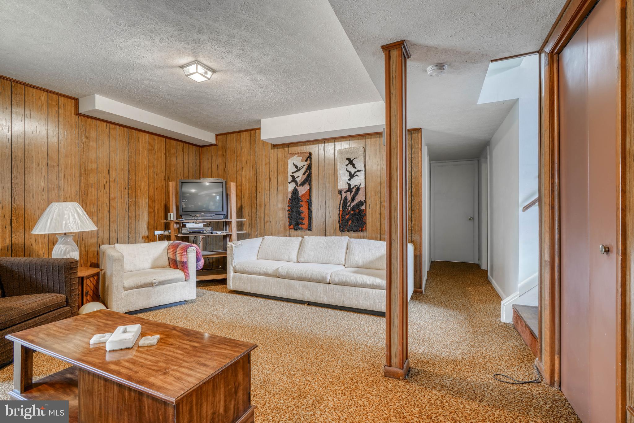 VALLEY HILLS - Residential