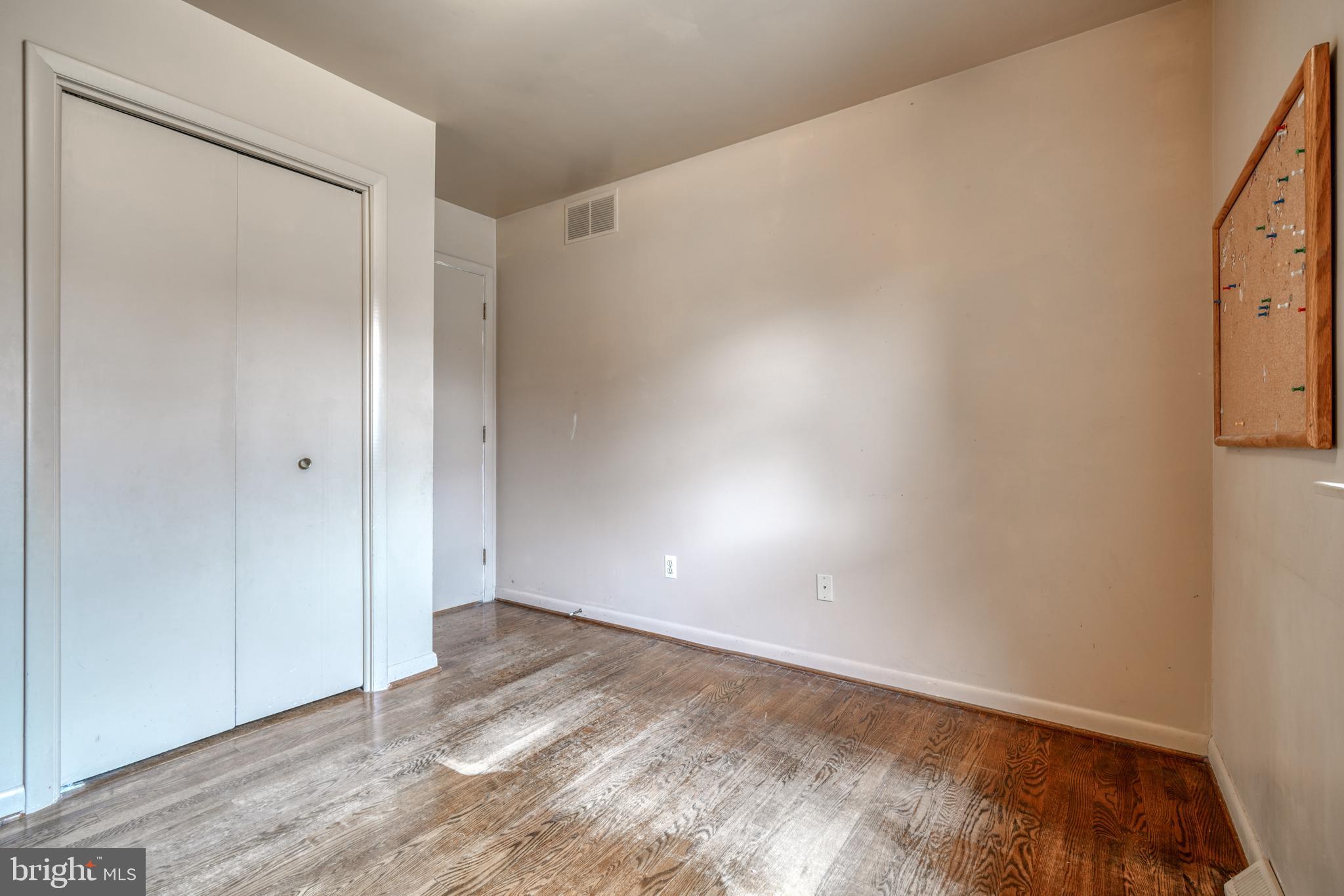 VALLEY HILLS - Residential