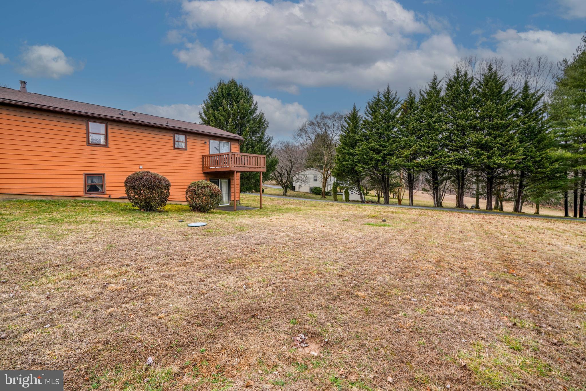 VALLEY HILLS - Residential