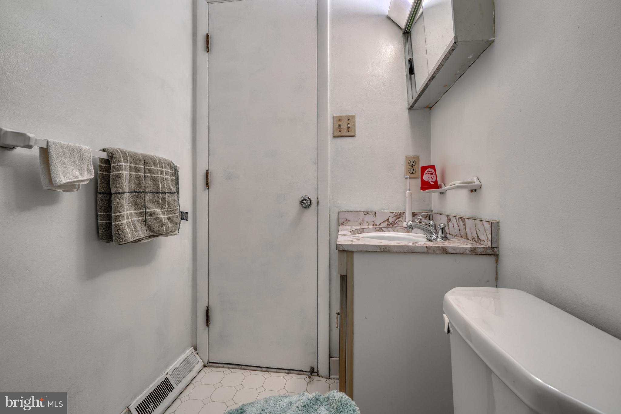 VALLEY HILLS - Residential