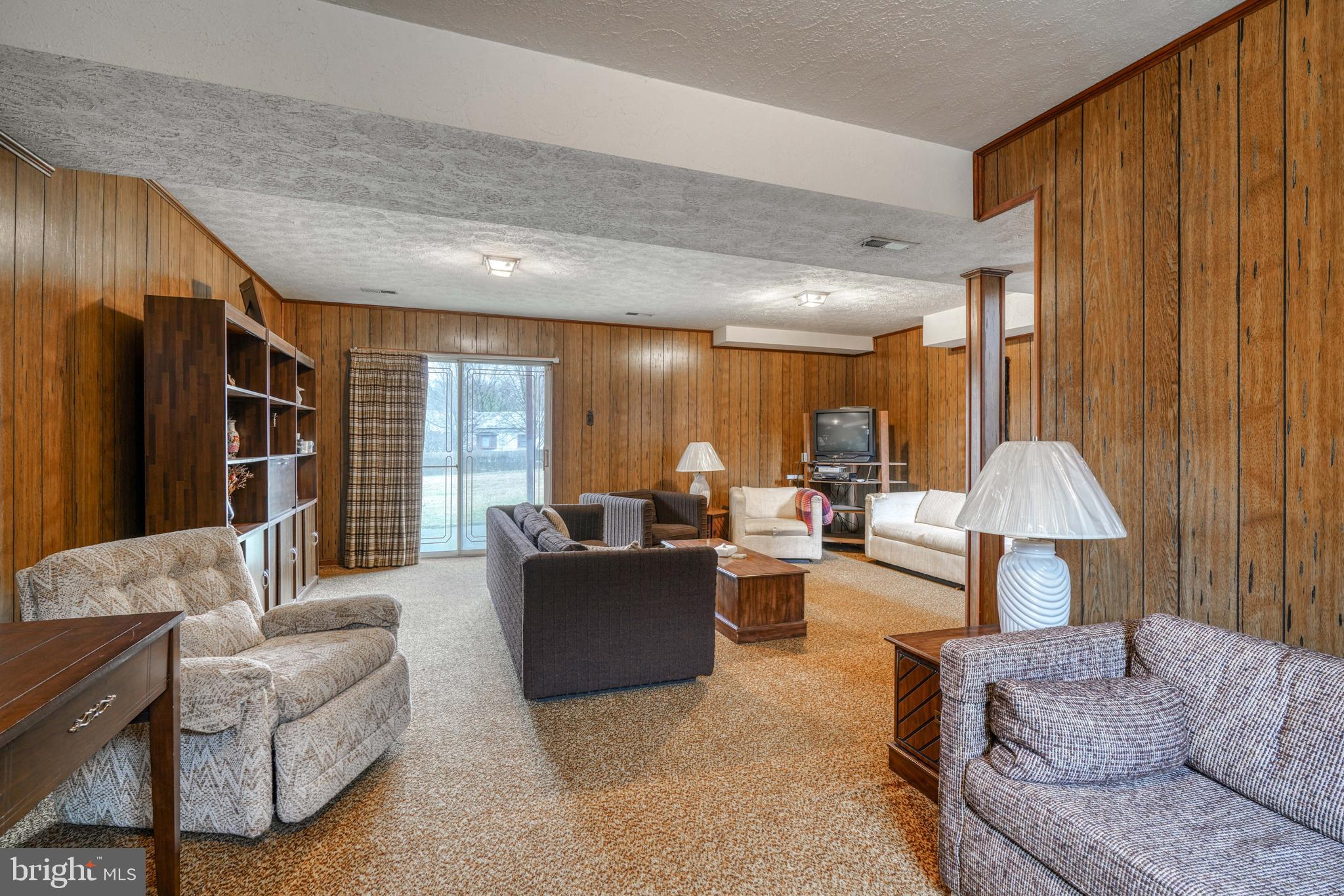 VALLEY HILLS - Residential