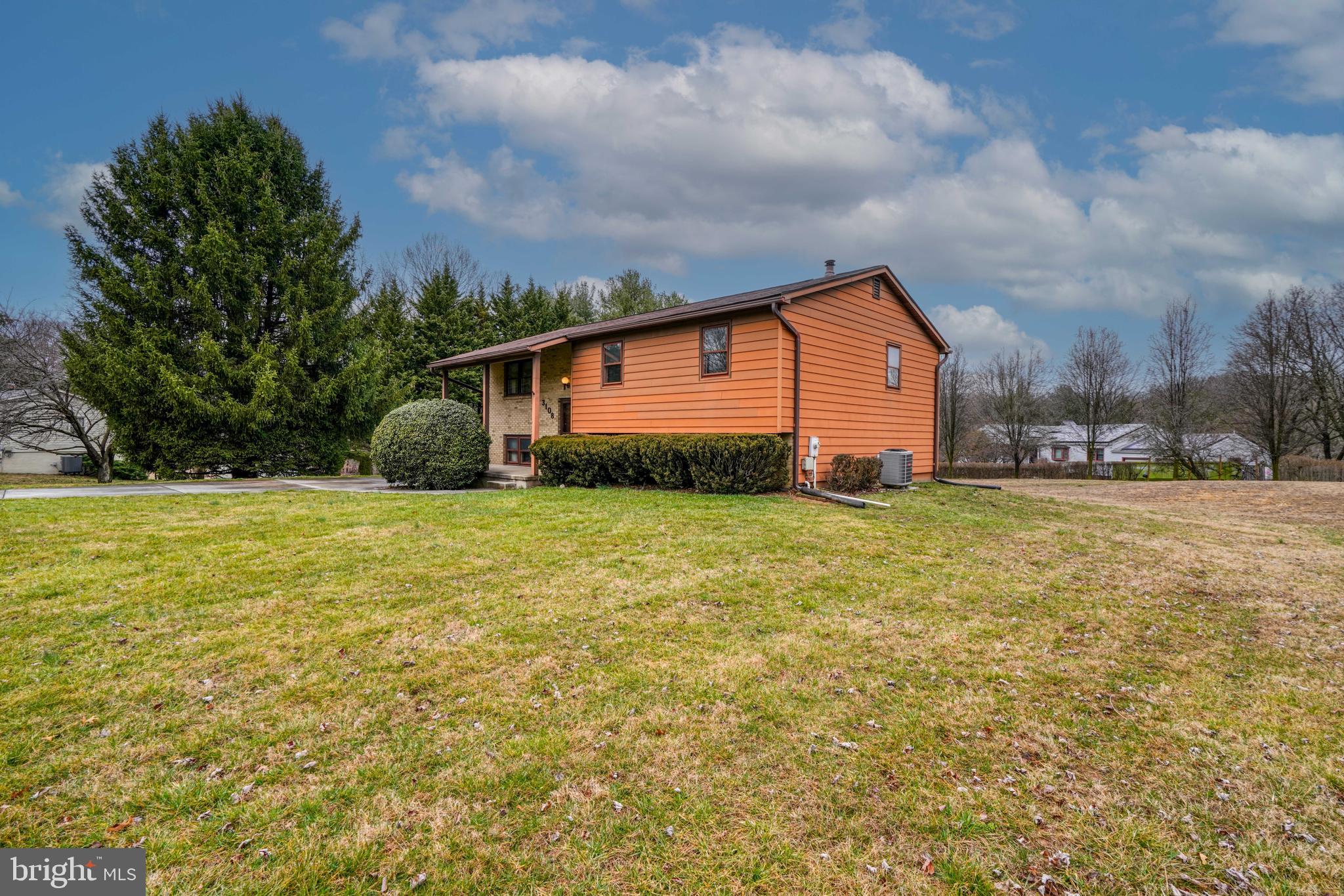 VALLEY HILLS - Residential